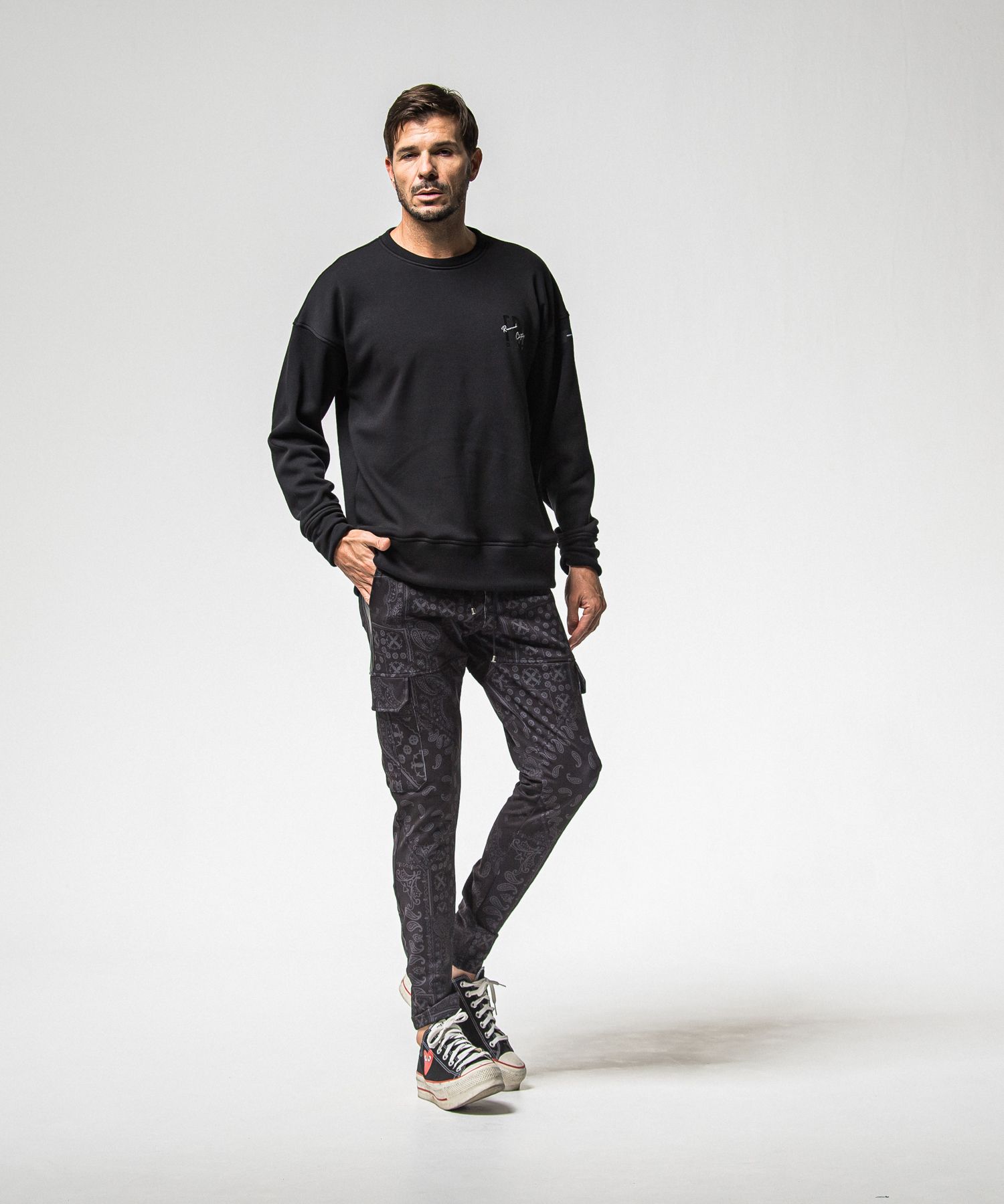 【FRIDAYコラボ】 FRIDAY STANDARD LOGO VELOURS FLEECE TRAINER / RCF1-C-004 / 裏起毛FRIDAYスタンダードロゴトレーナー / ブラック (11月上旬入荷予定)