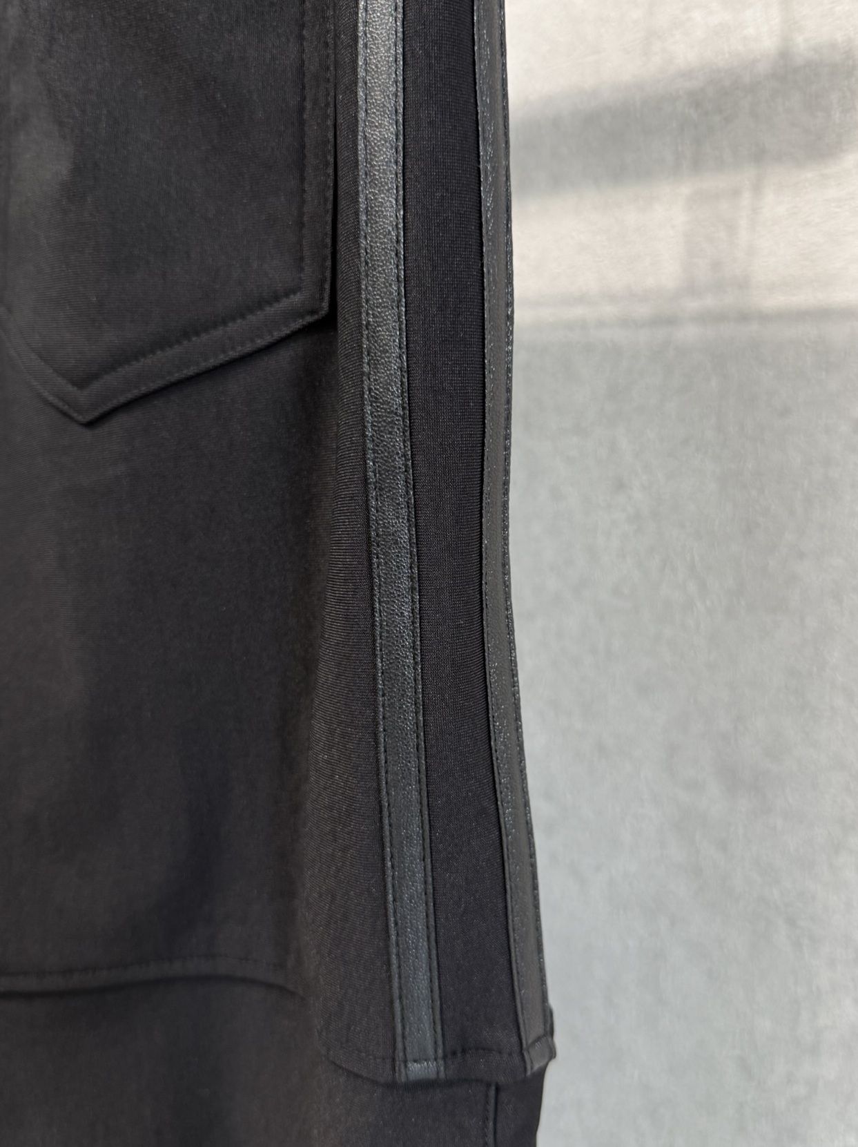 JOHNSON LINE HEAT WIDE TUCK PANTS / RC38-ST-009HWT / 裏起毛ジョンソンラインワイドタックパンツ / ブラック×ブラック