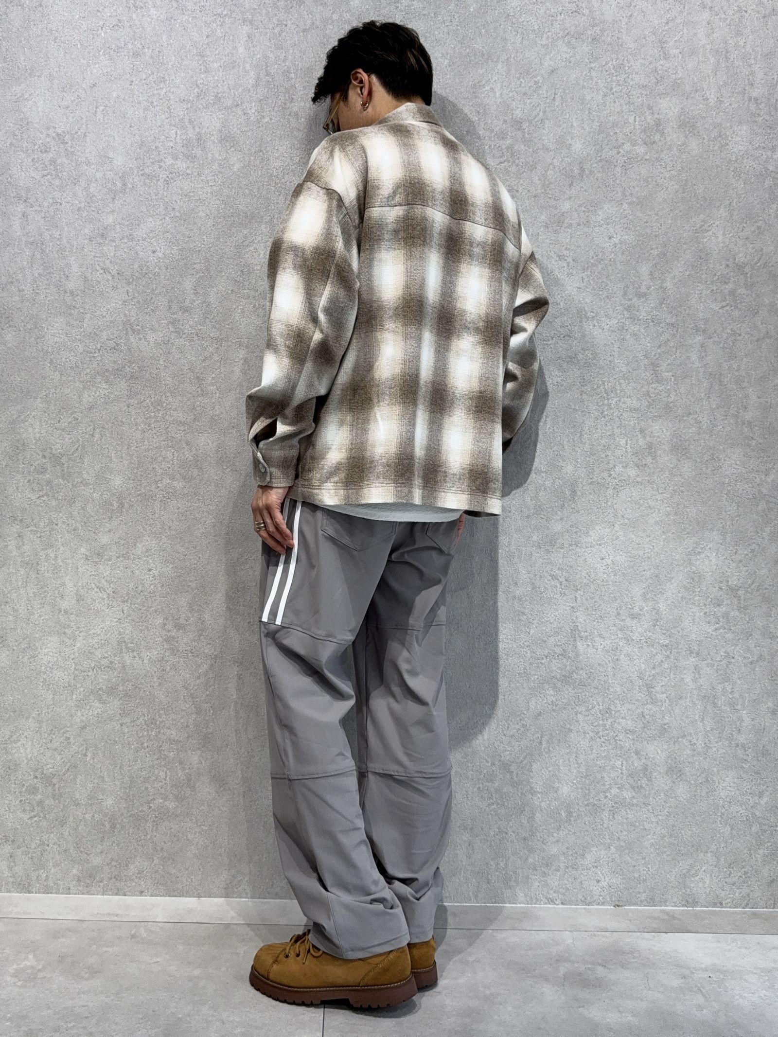 RESOUND新作チェックシャツ×ワイドラインパンツコーデ
