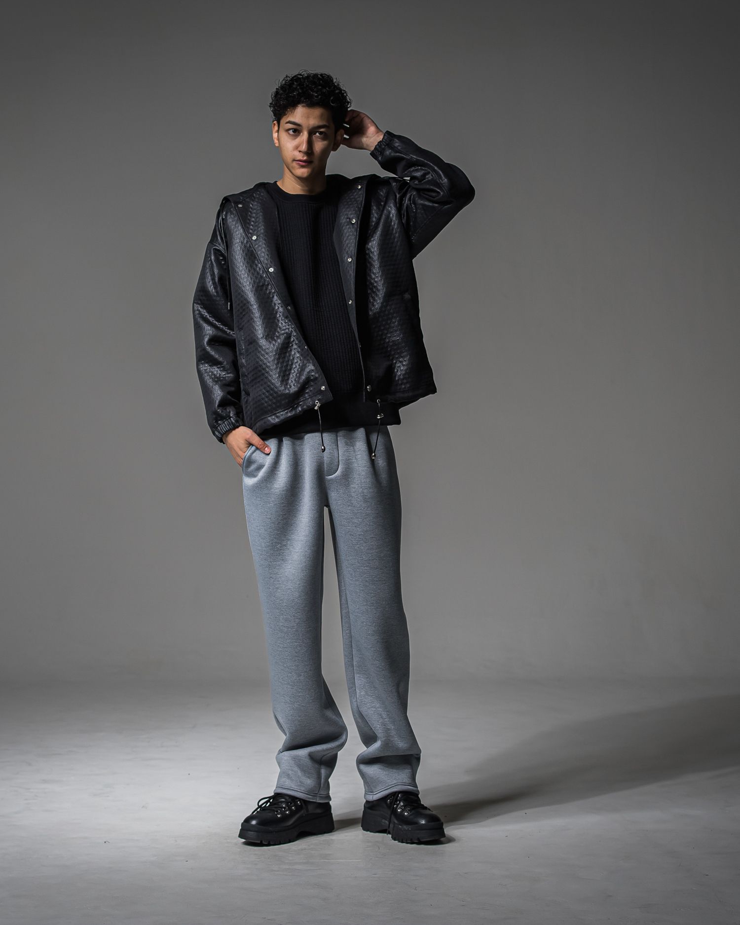 STRIPE QUILTING DROP TRAINER / RC37-C-003 / ストライプキルティングトレーナー / ブラック (9月下旬入荷予定)