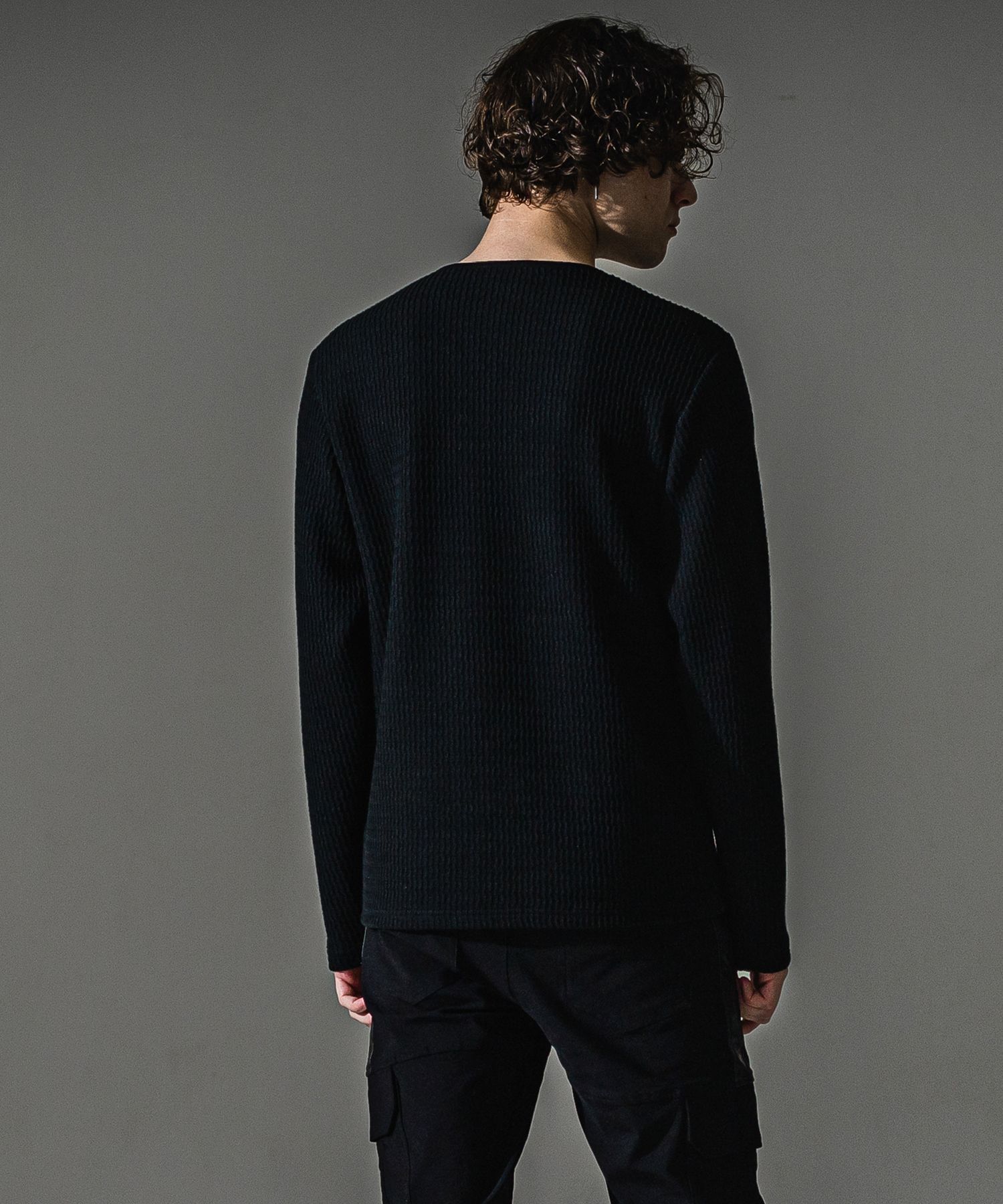 KNT HENRY / RC41-C-001 / コットンニットヘンリーネックロングTシャツ / ブラック (9月上旬入荷予定)