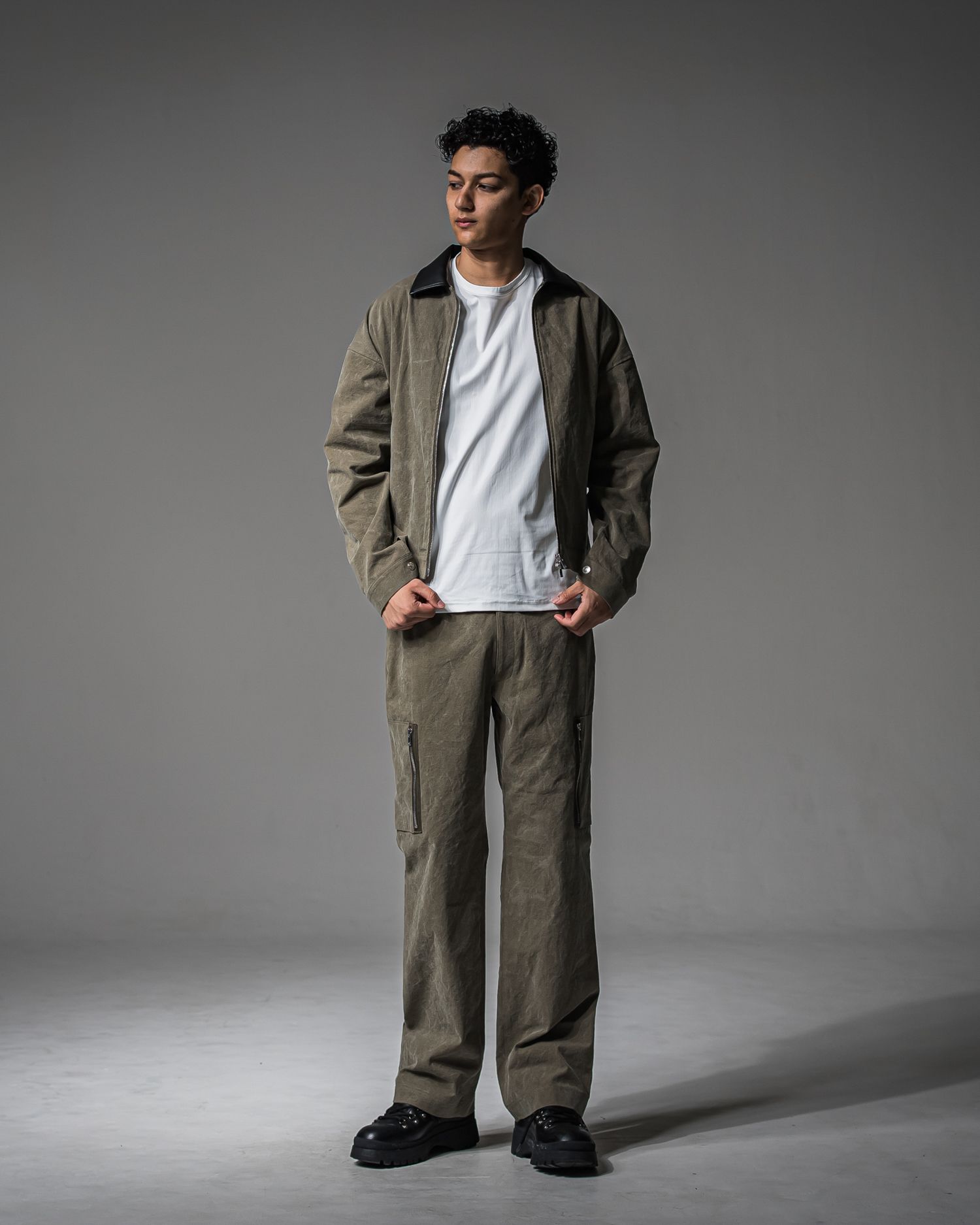 ⭐️RESOUND CLOTHING カーゴパンツ　カーキ⭐️ RESOUND CLOTHING - ナイロンカーゴパンツ (カーキ) ナイロン