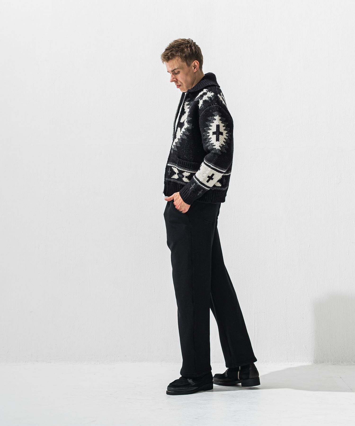 VELOURS FLEECE WIDE TUCK PANTS / RC42-ST-016HWT / 裏起毛セミワイドタックパンツ / ブラック (11月中旬入荷予定)