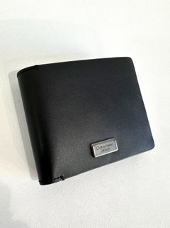 INST PLAQUE BIFOLD W/COIN / HP2180 / 二つ折り財布 / ブラック