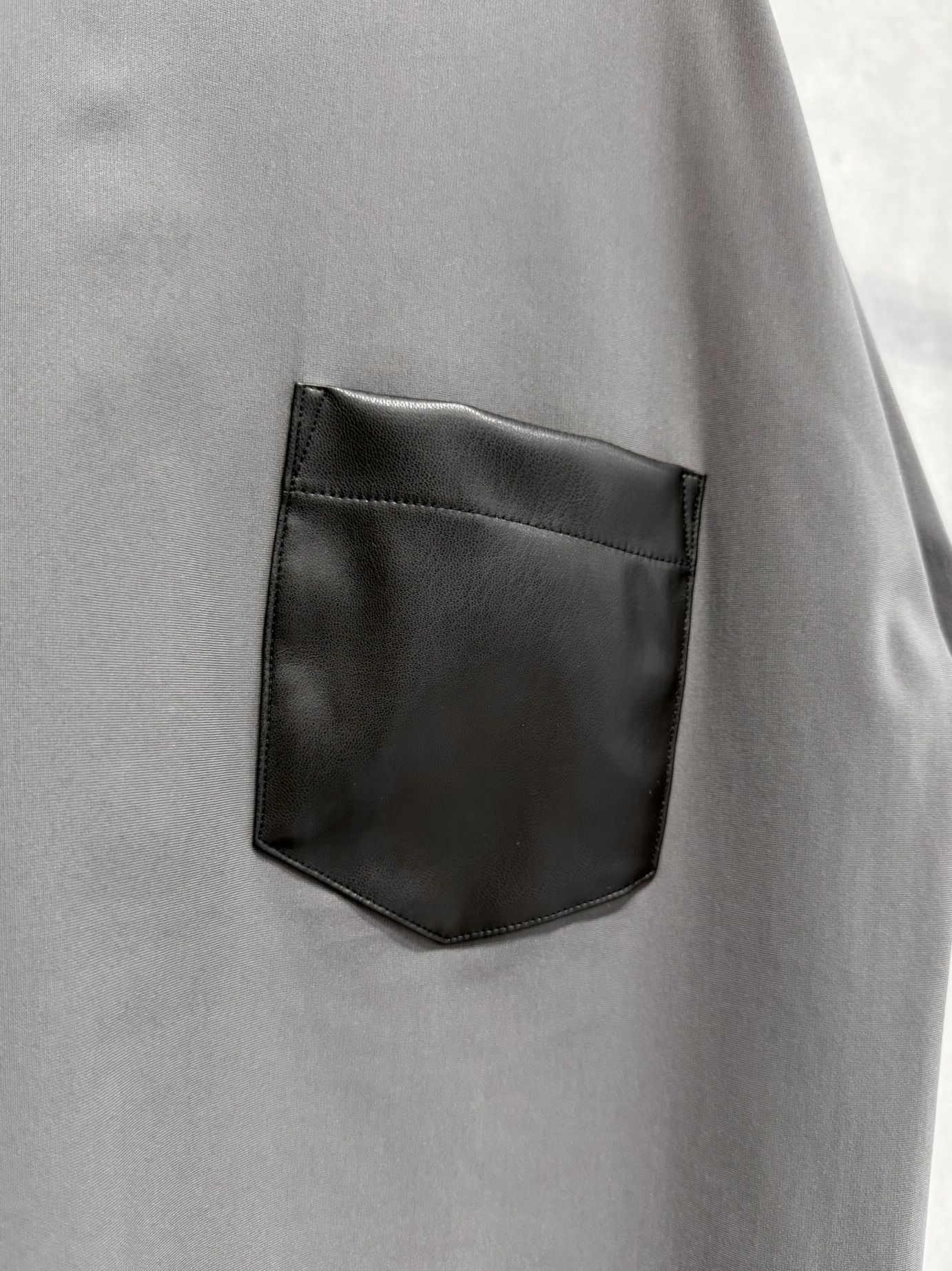 LEATHER POCKET OVER NYLON T / RC39-T-005 / レザーポケットナイロンビッグTシャツ / グレー