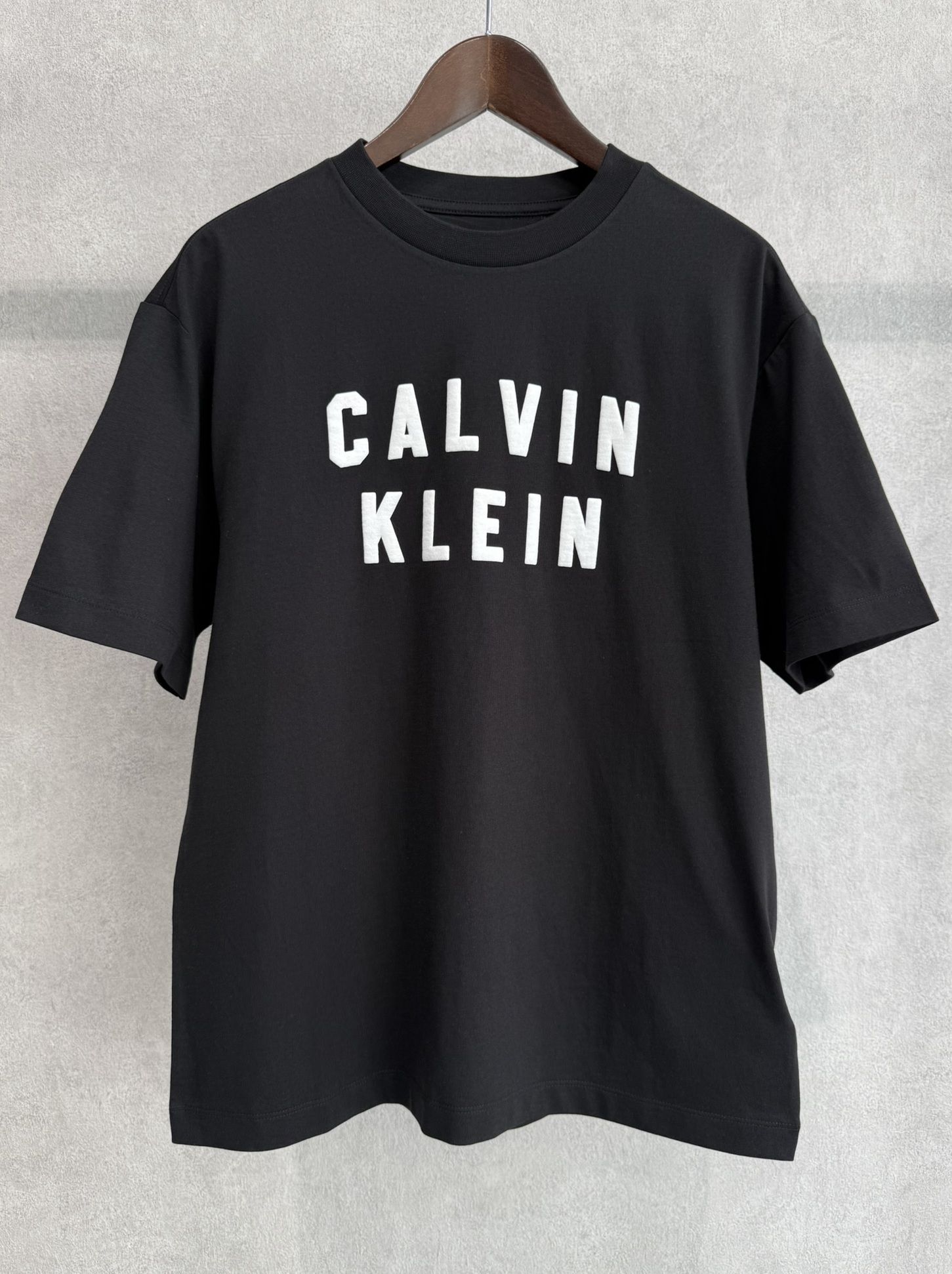 ショートスリーブ 16sグラフィッククルーネックTシャツ / 4RF849G / UB1(ブラック)