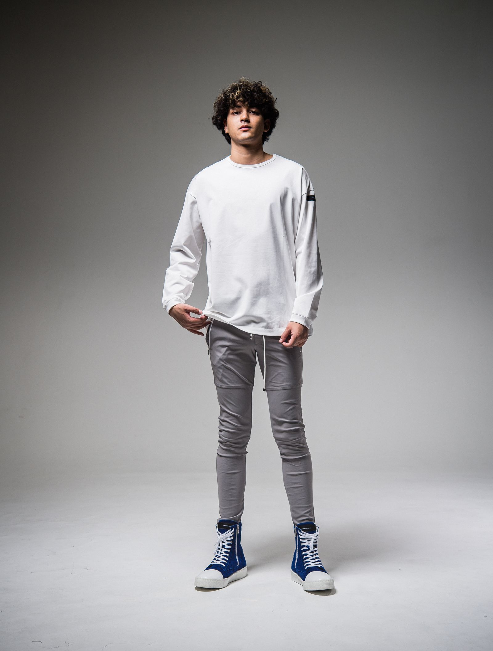 BACK ID ROGO LONG SLEEVE / RC25-T-001 / バックロゴビッグロングTシャツ / ホワイト