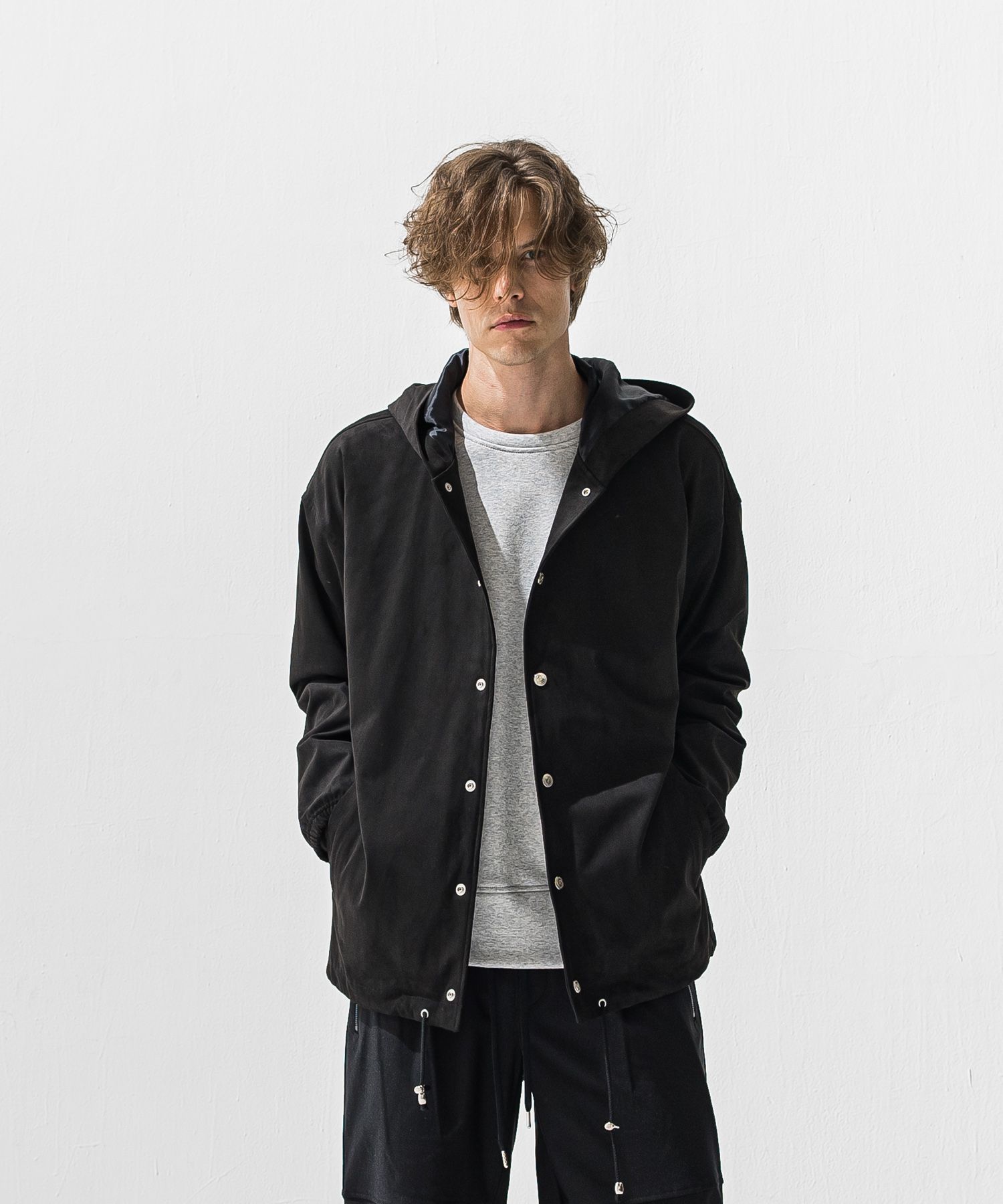SUEDE COACH HOODIE / RC42-JK-003 / スエードコーチパーカー / ブラック (12月中旬入荷予定)