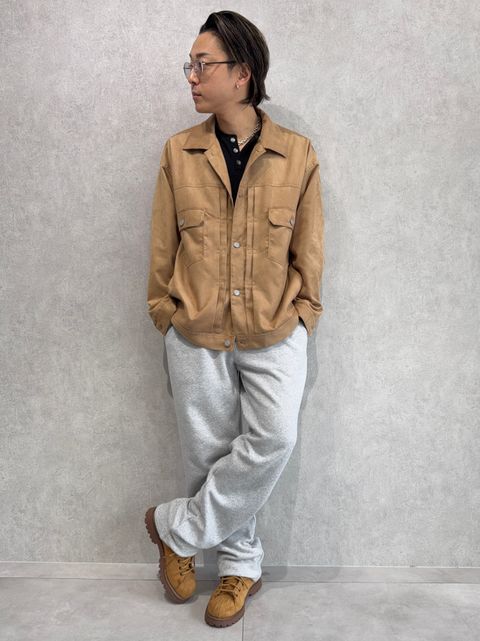 ベージュな感じのRESOUND新作コーデ