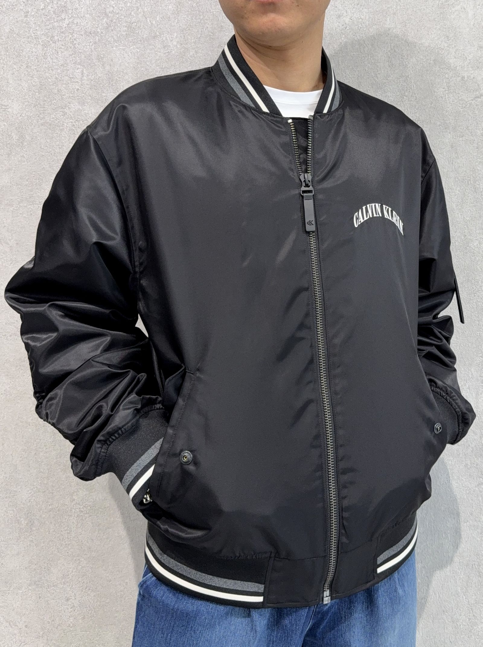 【BTSジョングク着用】ナイロンジップアップブルゾン / 4RF510G / UB1(ブラック)