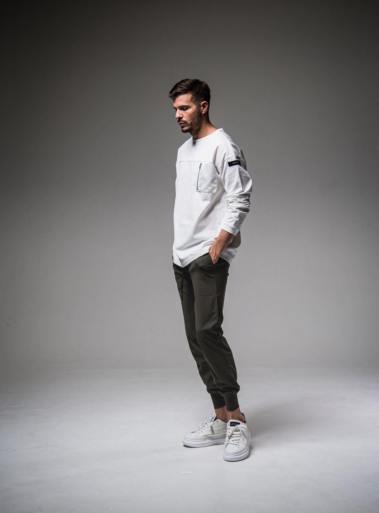 BILLIE NYLON PANTS / RC25-ST-028 / ナイロンリブパンツ / カーキ