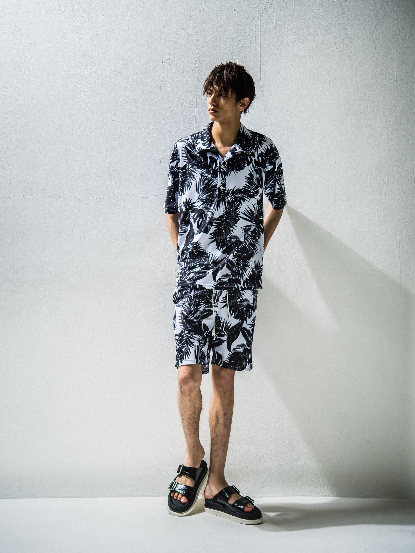 LEAF RUSH OVER POLO / RC24-T-013 / ラッシュガードポロシャツ ※