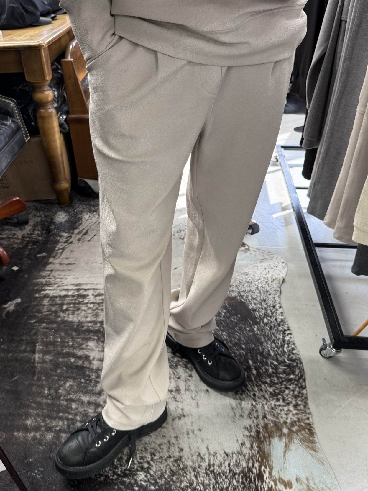 SEMI WIDE TUCK PANTS / RC41-ST-016WT / セミワイドタックパンツ / ブリスターベージュ (7月下旬入荷予定)