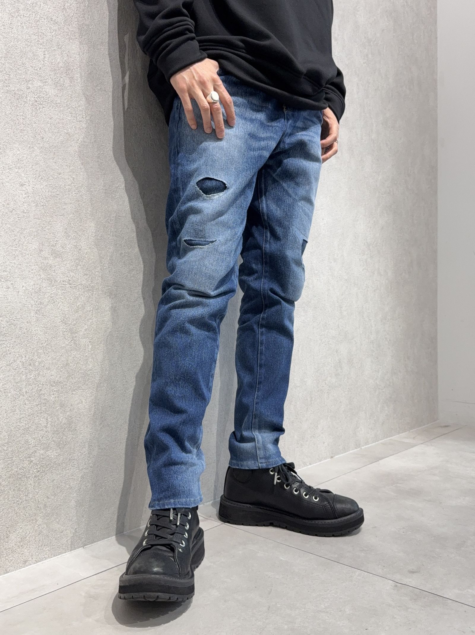 RESOUND定番ジャージデニムの王道カジュアルスタイル