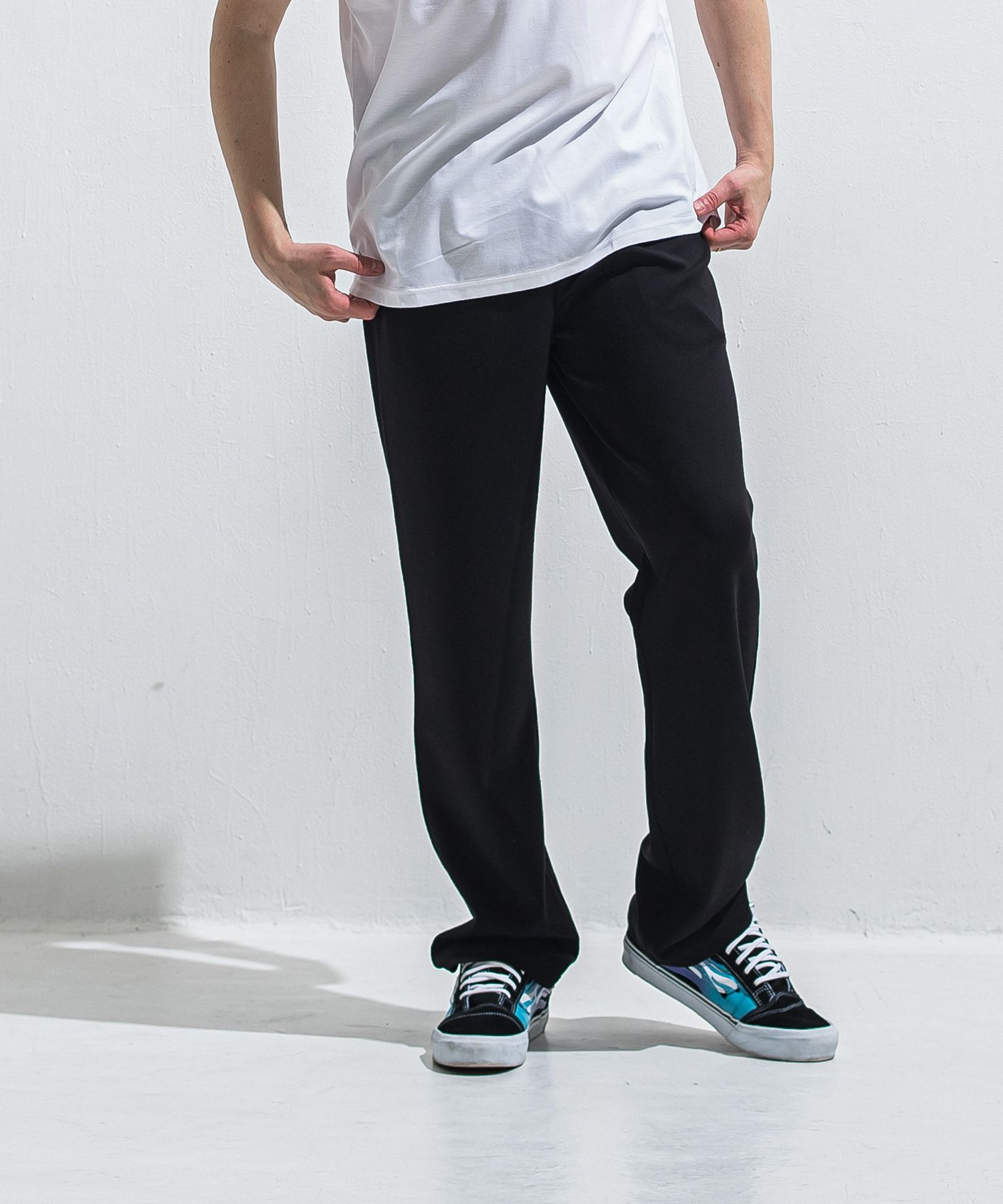 SEMI WIDE TUCK PANTS / RC40-ST-016WT / セミワイドタックパンツ / ダンボールブラック (4月中旬入荷予定)