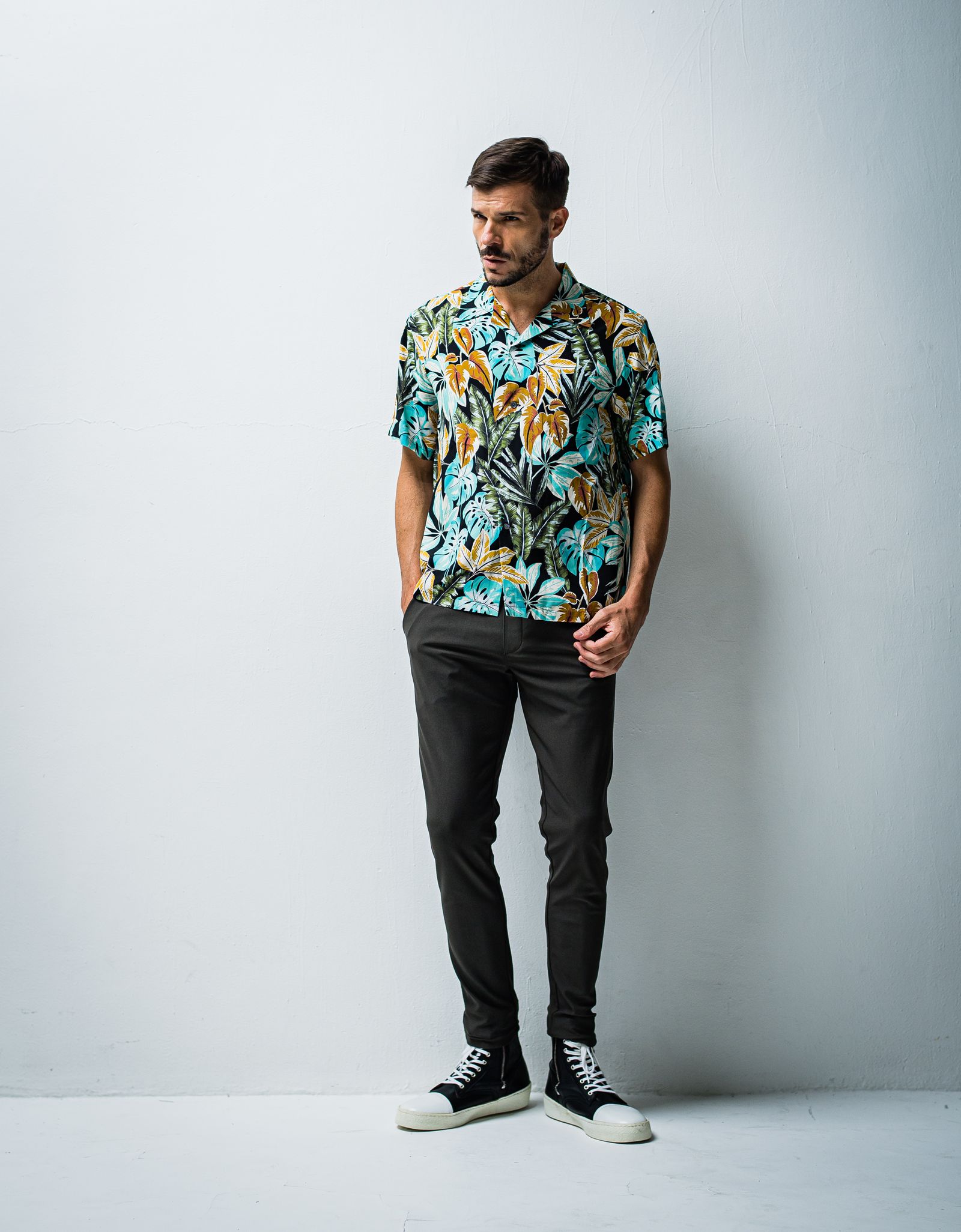 SL EASY PANTS / OR1-ST-003 / スラックスイージーパンツ / カーキグレー