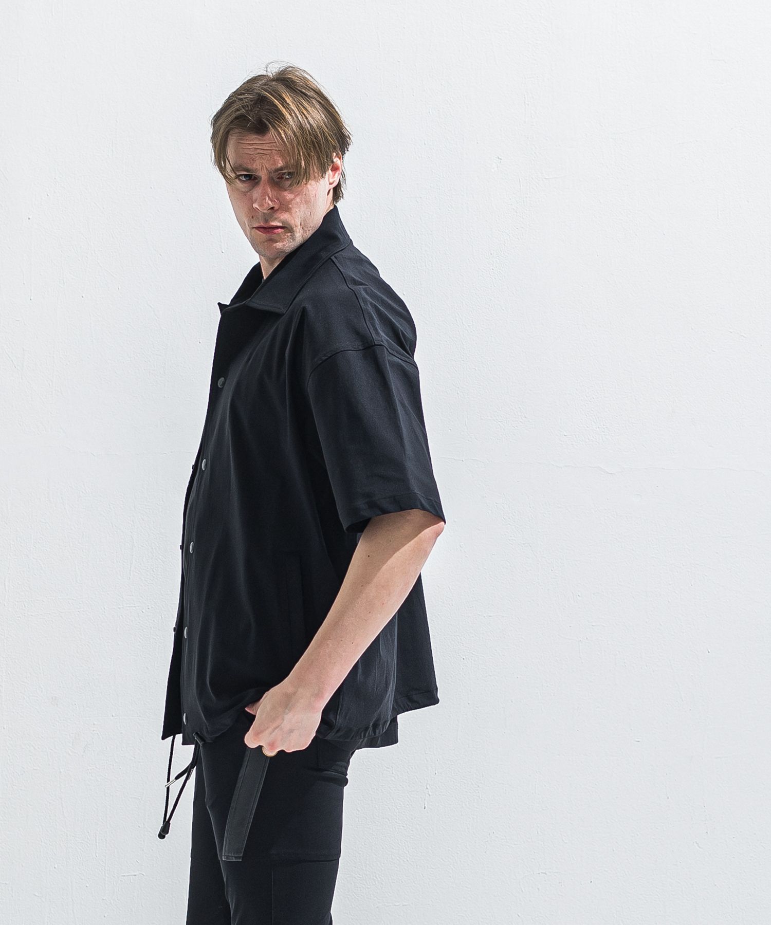 NYLON HALF COACH JACKET / RC40-C-002 / 半袖ナイロンコーチジャケット / ブラック (5月中旬入荷予定)