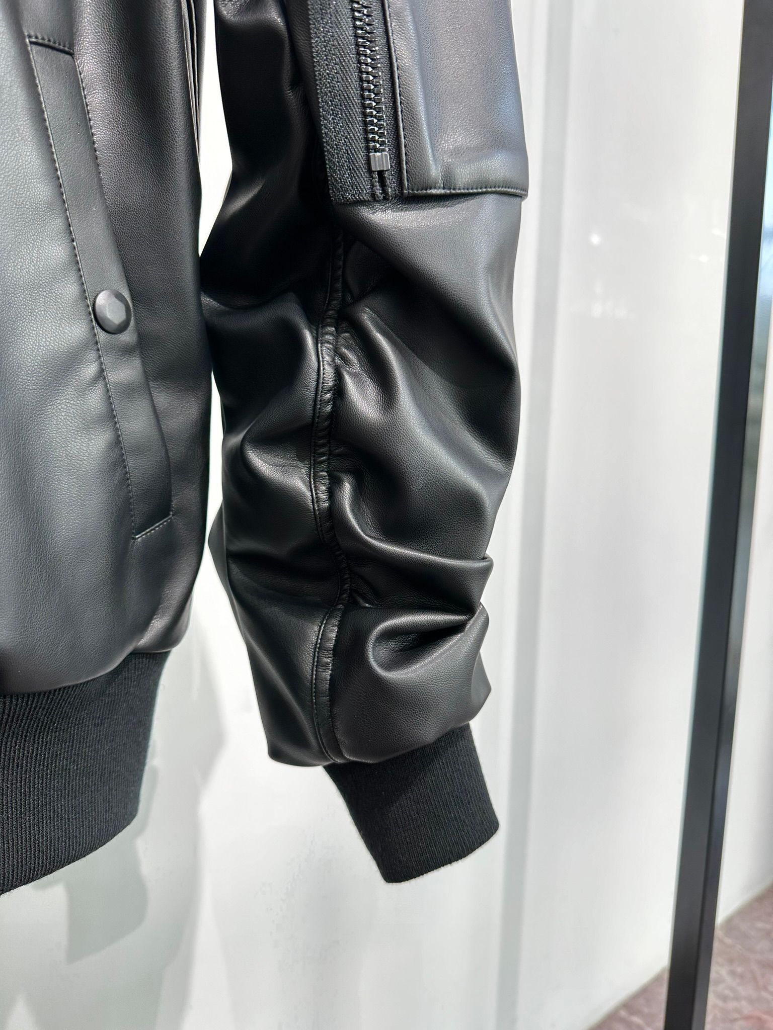 DAVID JACKET / RC33-JK-003 / MA-1 / エコレザーブラック