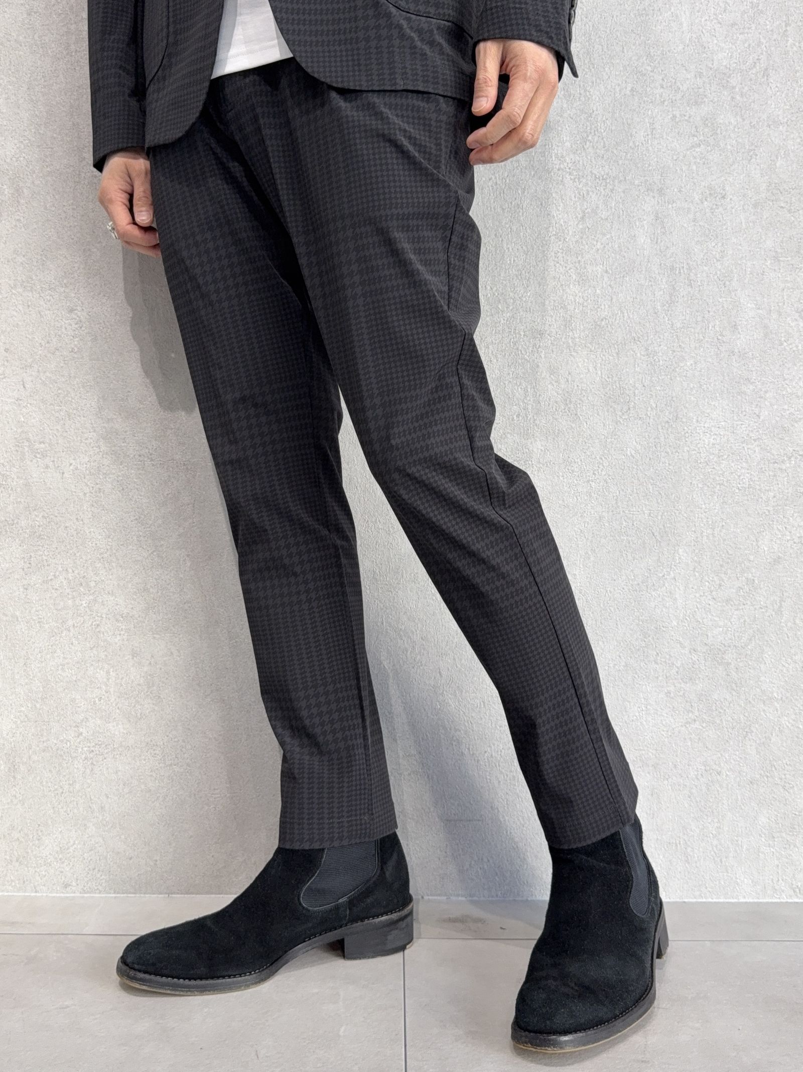 ストレッチナイロンセットアップ / uso-26062,usb-26062 / チャコール×ブラック(グレンチェック)