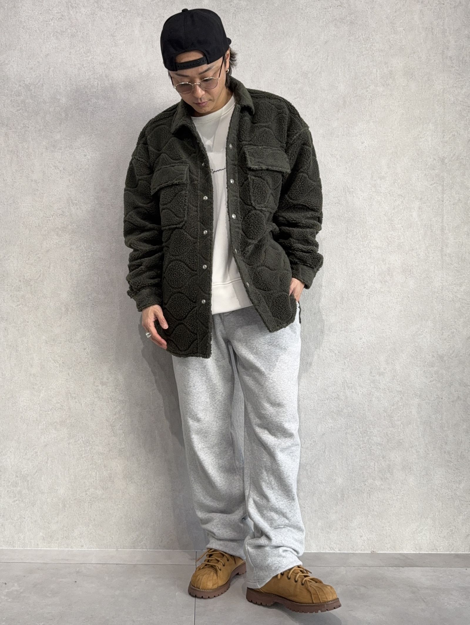 保温性の高いキルティングボアCPOで冬コーデ