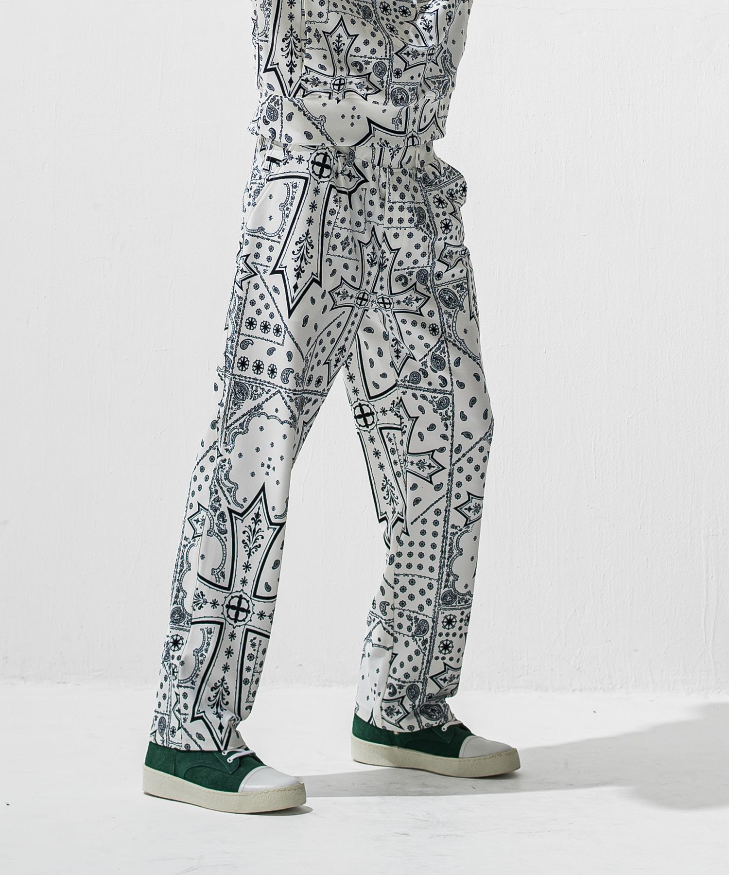 CHRIS EASY WIDE TUCK PANTS / RC42-ST-016WT / セミワイドタックパンツ / クロスホワイト (1月上旬入荷予定)