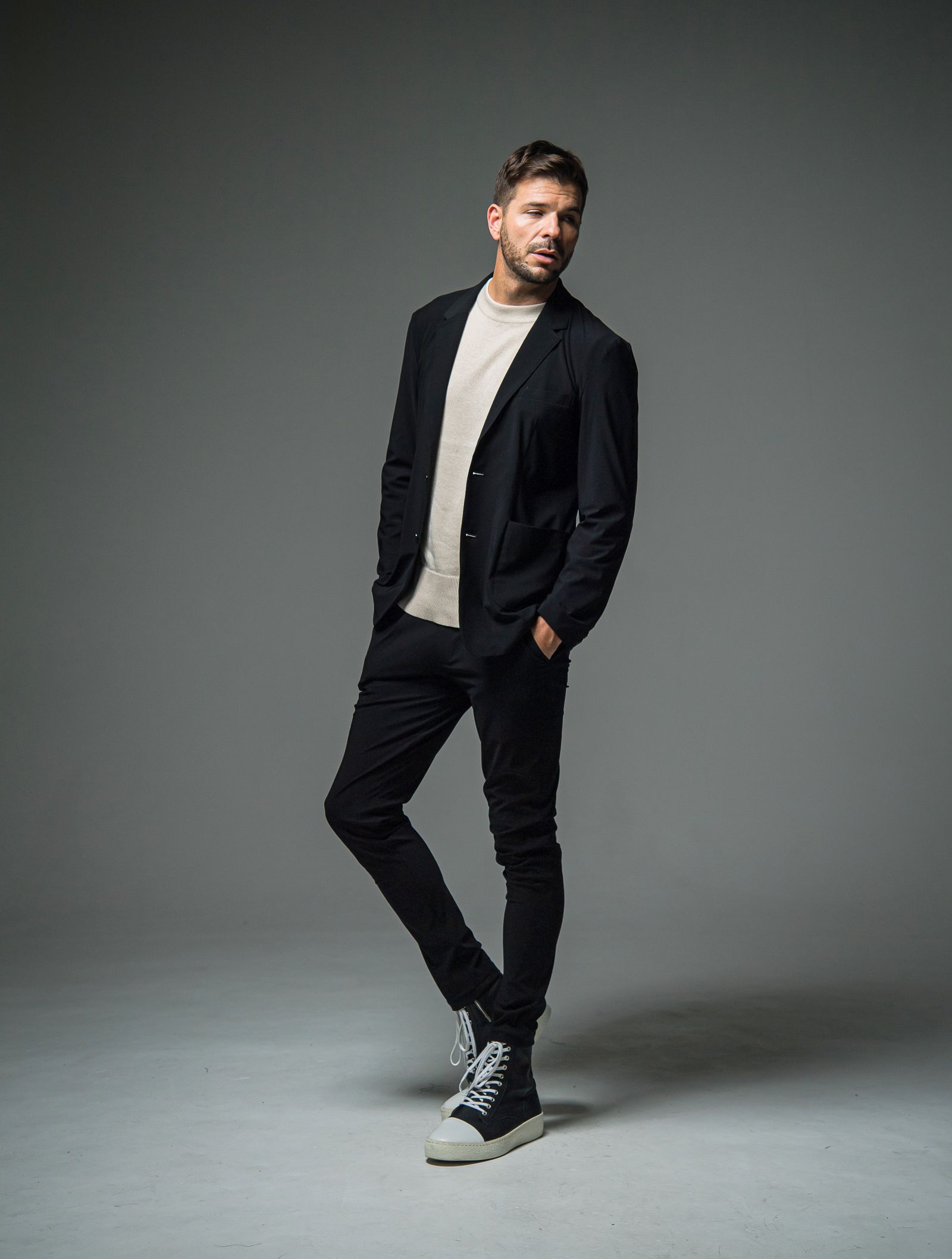 CHRIS EASY TUCK PANTS / RC29-ST-016T / イージータックパンツ / ブラック