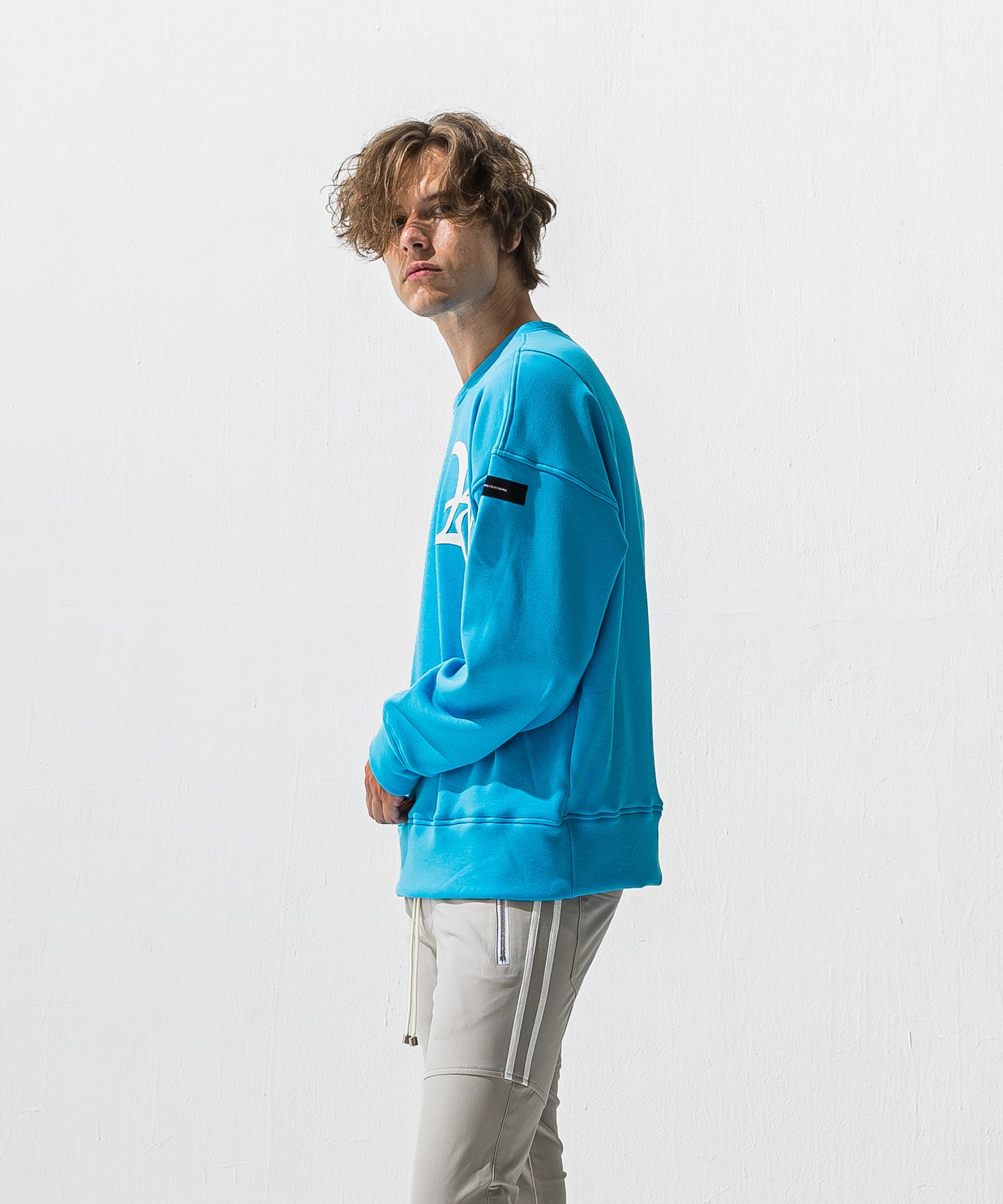 RC VELOURS FLEECE DROP TRAINER / RC42-C-005 / 裏起毛RCロゴトレーナー / ブルー (11月上旬入荷予定)