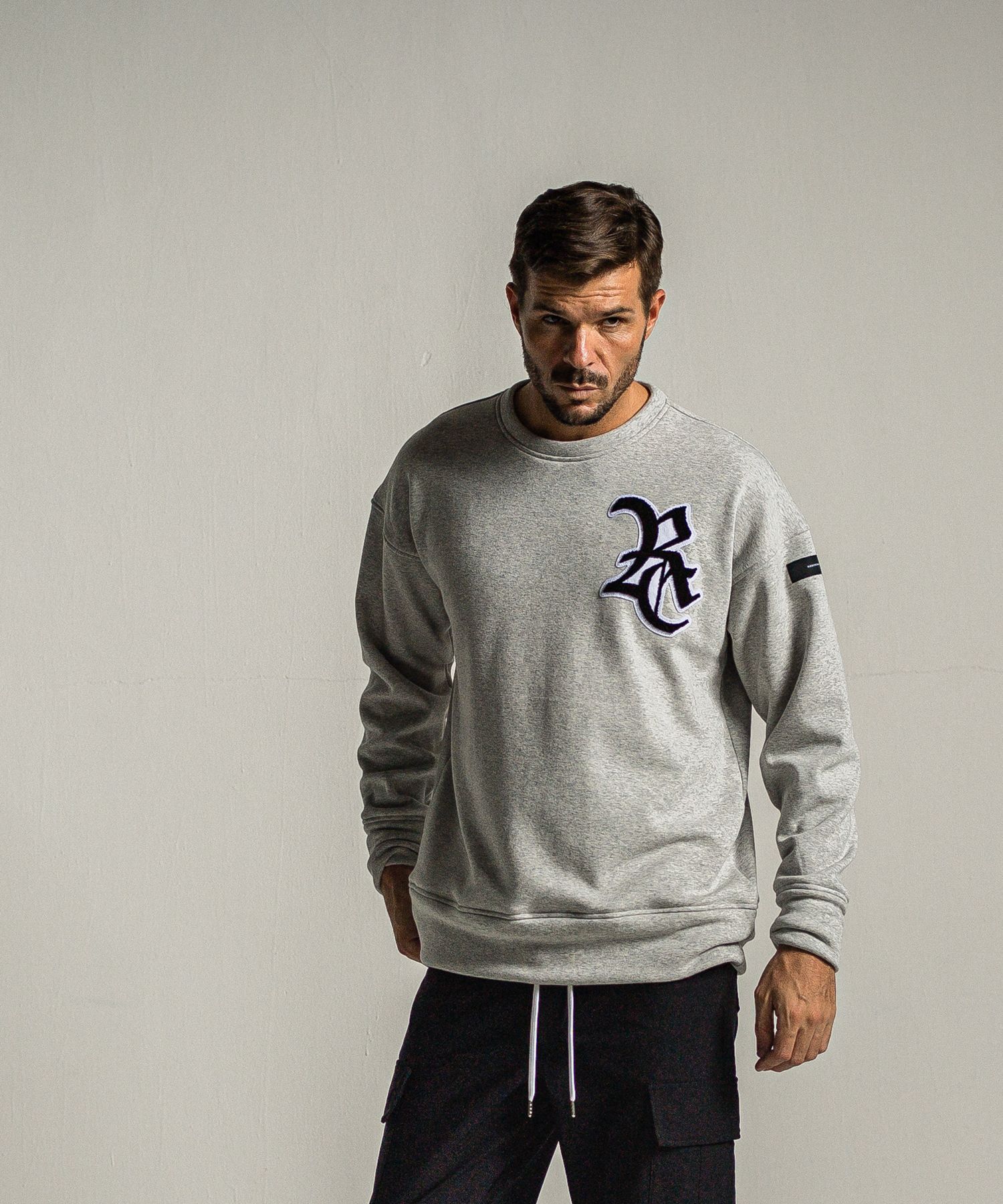 RC CHENILLE VELOURS FLEECE DROP TRAINER / RC34-C-007 / 裏起毛刺繍ワッペントレーナー / グレー