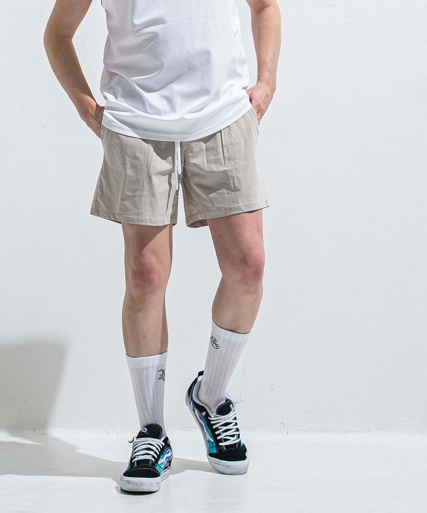 TV NYLON SHORTS / RC40-HP-004 / リラックスナイロンショーツ / グレージュ (6月上旬入荷予定)