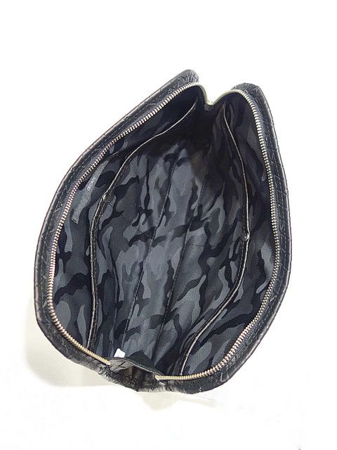 Embossed Mesh Leather クラッチバッグ / DCD-00924