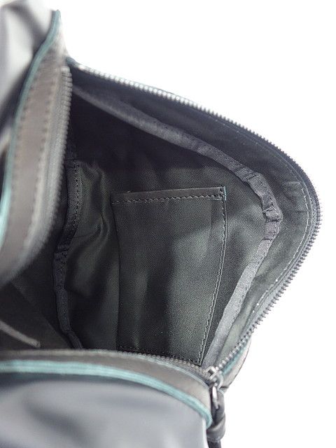 Matte Nylon ボディ・ショルダー / DCD-00604N