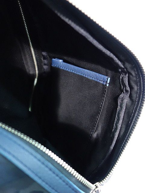 Matte PVC Nylon Body One Shoulder Bag / DCD-01026N / ボディバッグ
