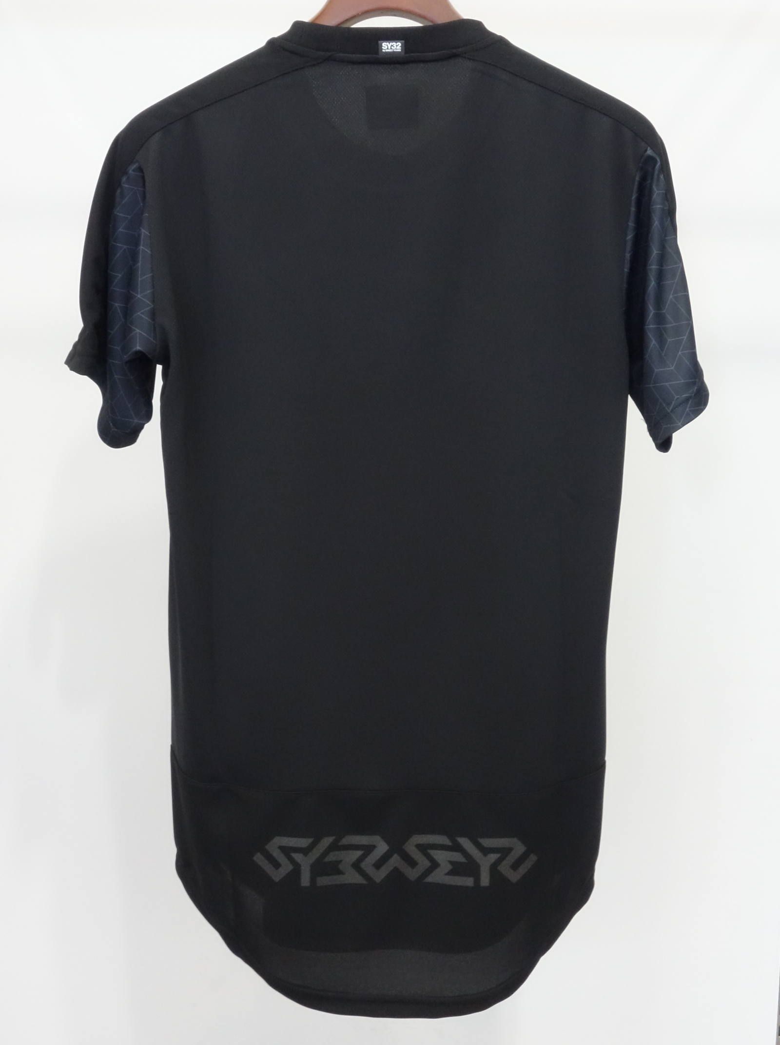 【GEARシリーズ】HYBRID EXTREME TEE / 9032GE / トレーニングウェア