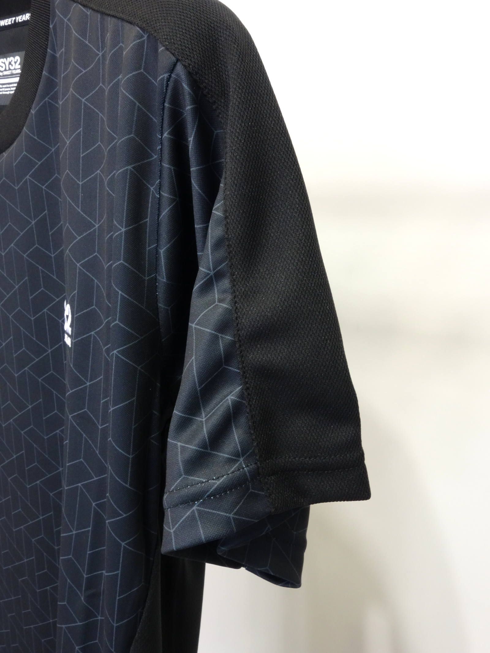 【GEARシリーズ】HYBRID EXTREME TEE / 9032GE / トレーニングウェア