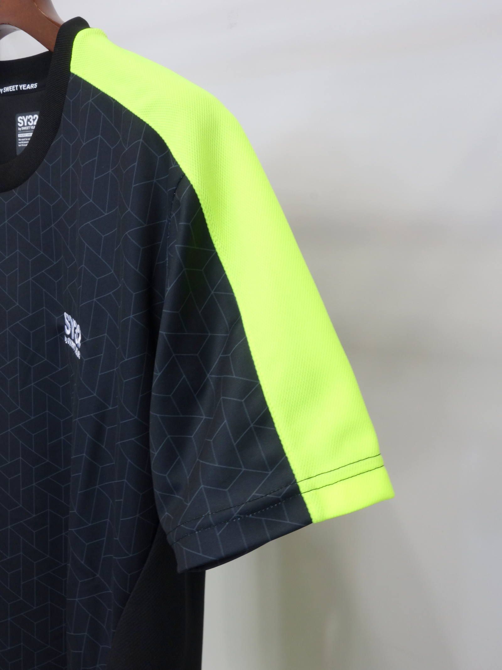 【GEARシリーズ】HYBRID EXTREME TEE / 9032GE / トレーニングウェア