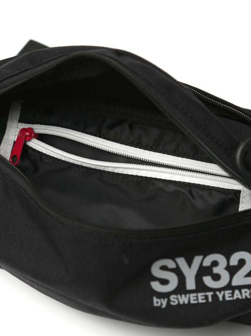 SY32bySWEET YEARSボディバッグ　リュック　ワンショルダー