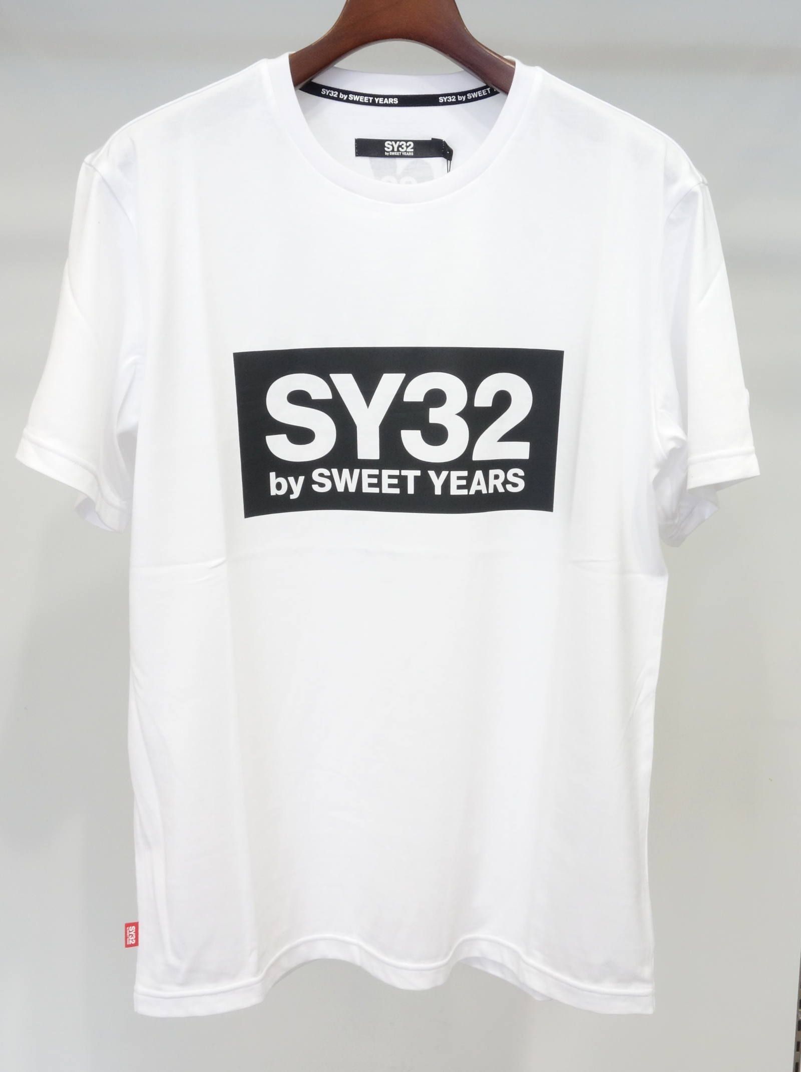 SY32 by SWEET YEARS - BOX LOGO TEE / TNS1708 / Tシャツ | LUKE