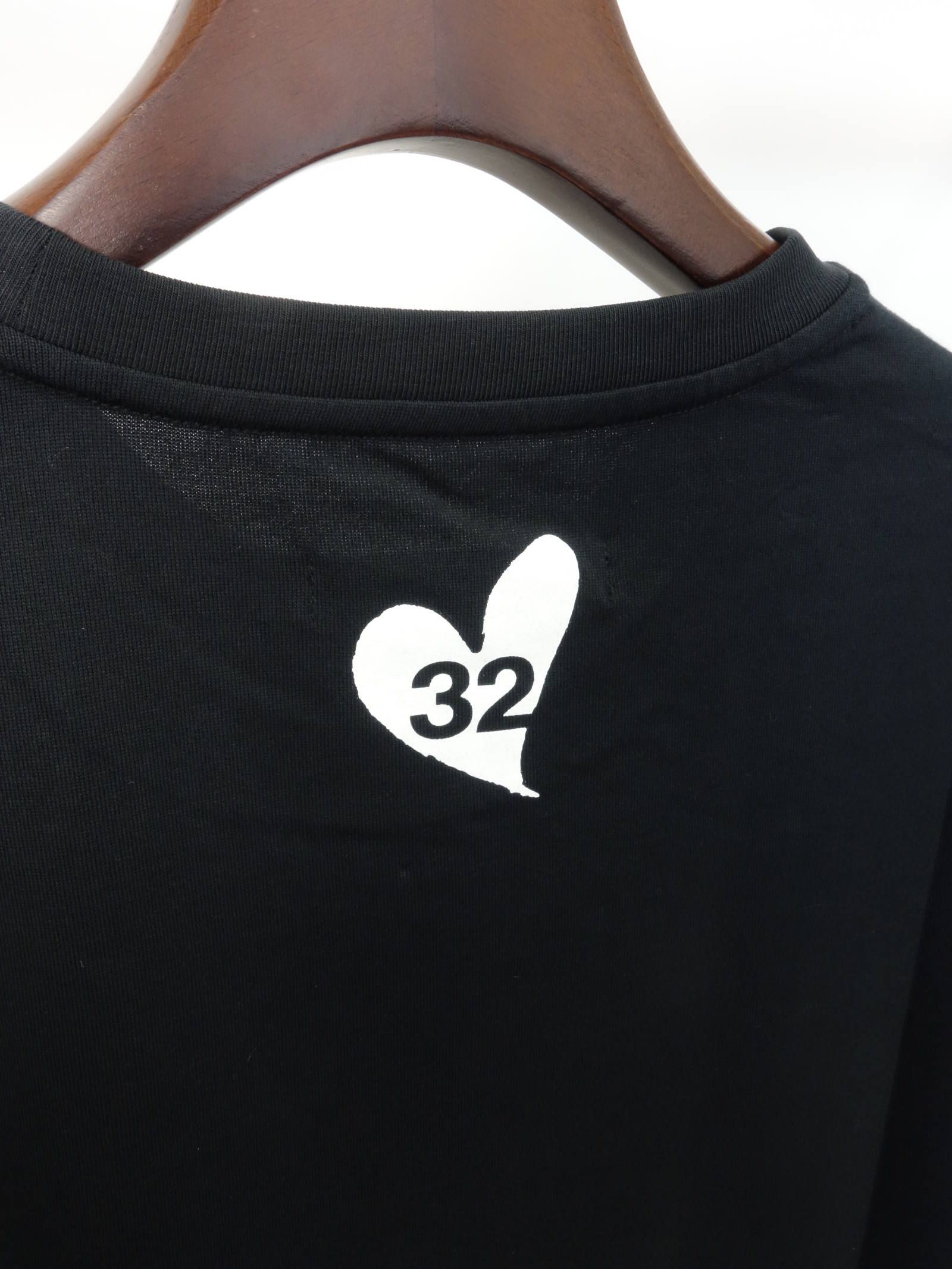 SY32 by SWEET YEARS - VERTICAL LOGO TEE / TNS1709 / Tシャツ