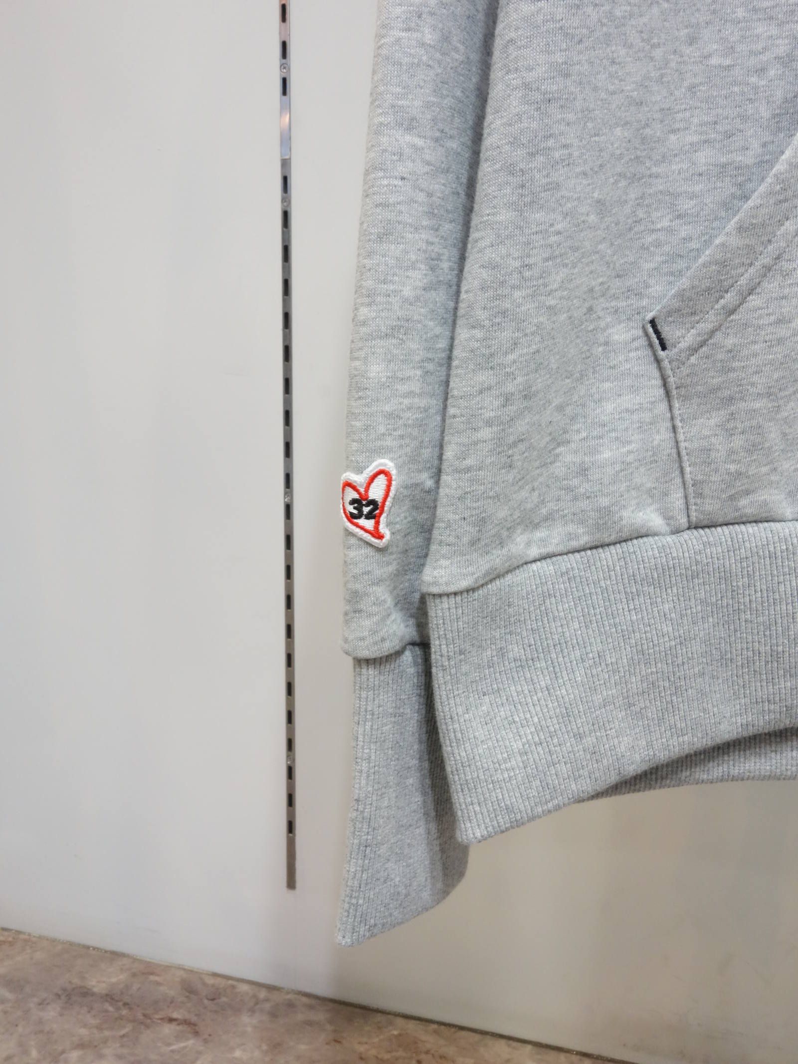 SHIELD LOGO P/O HOODIE / TNS1713 / パーカー - S