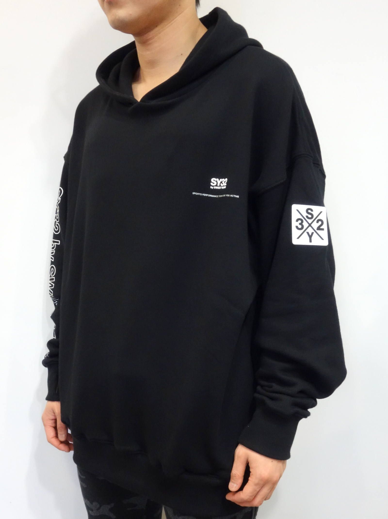 SY32 by SWEET YEARS - BIG SILHOETTE HOODIE / 10002 / パーカー | LUKE