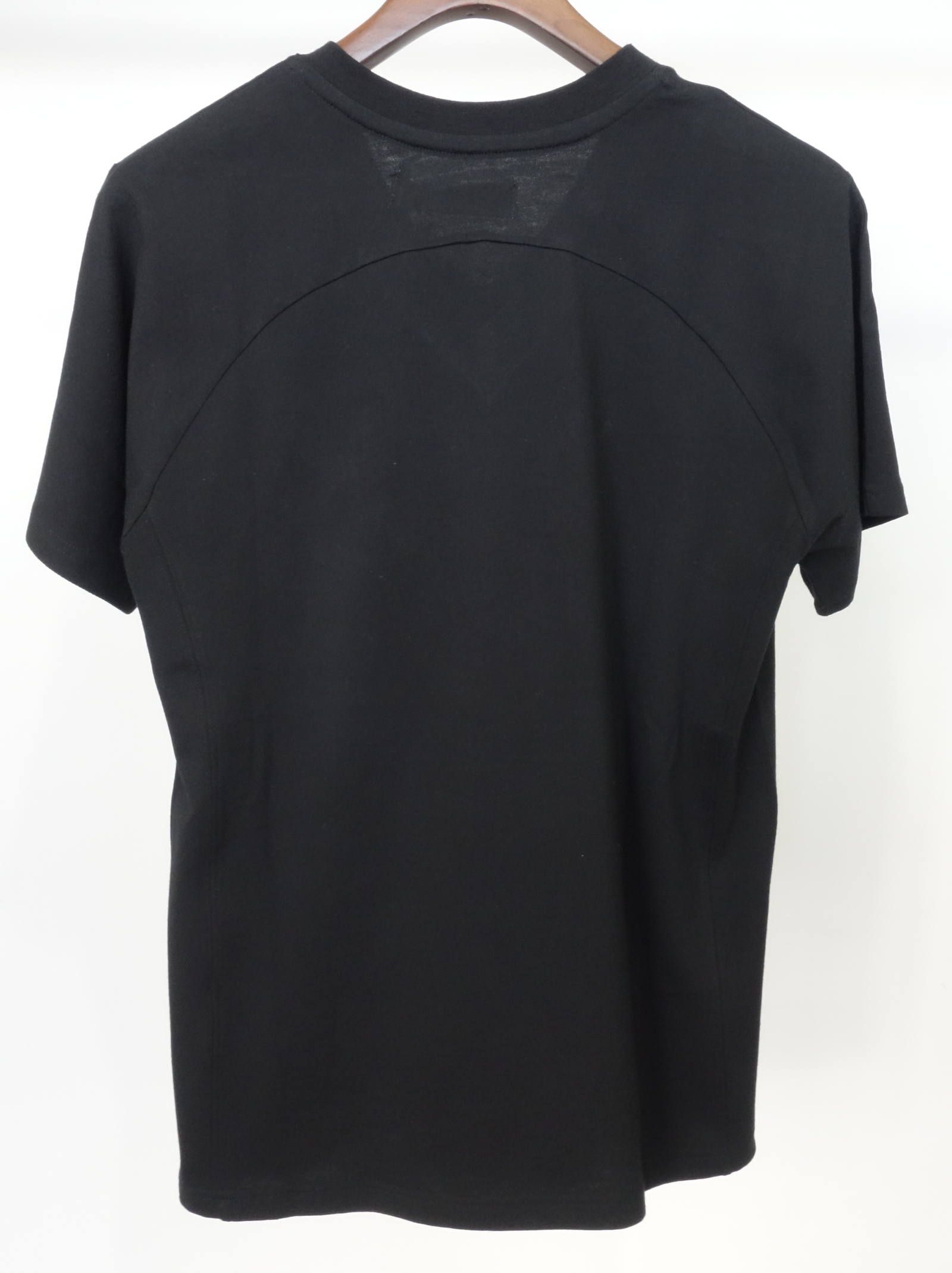 「3」ロゴ サガラVネックTシャツ / ust-20005