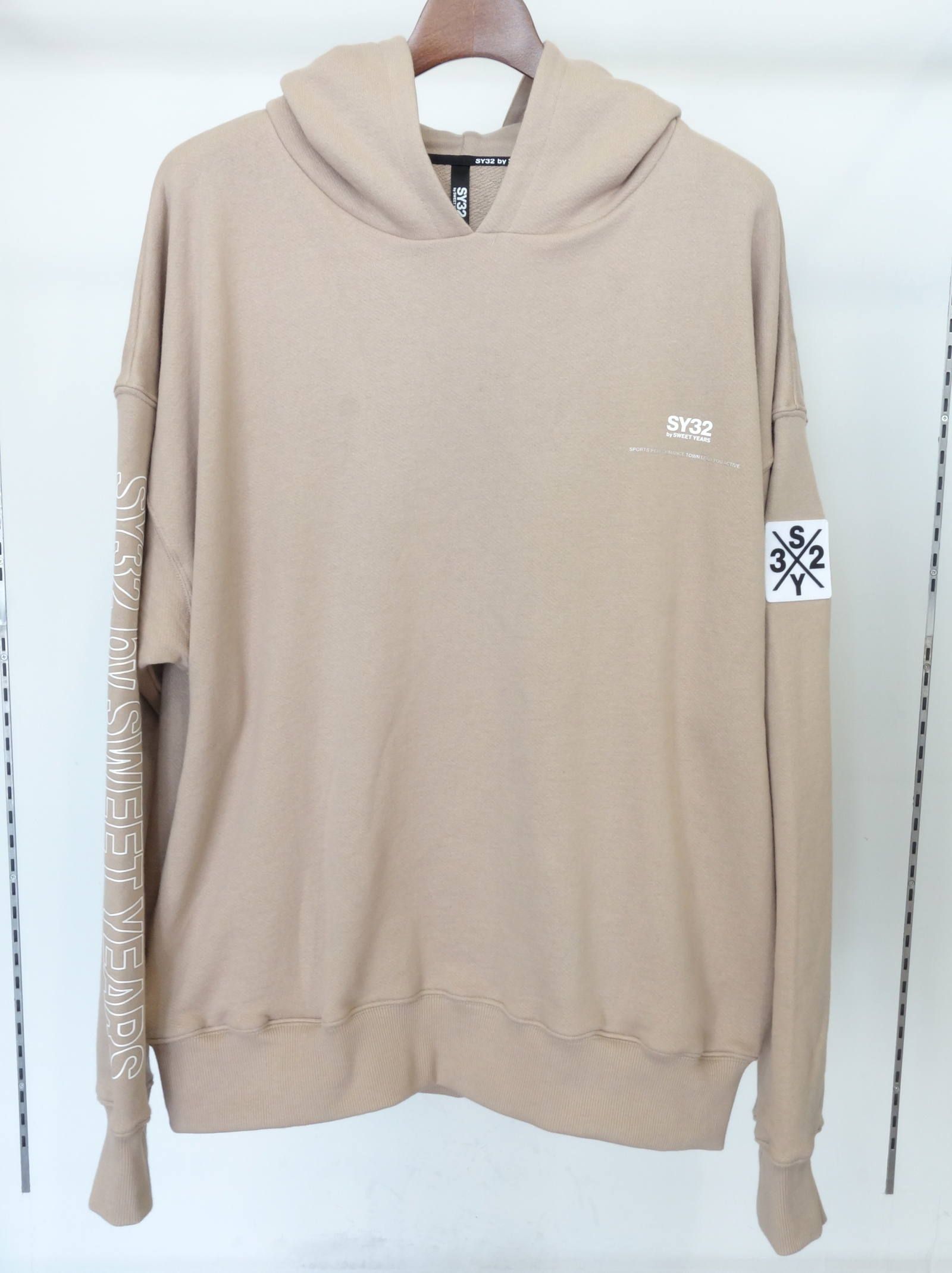 BIG SILHOETTE HOODIE / 10002 / パーカー