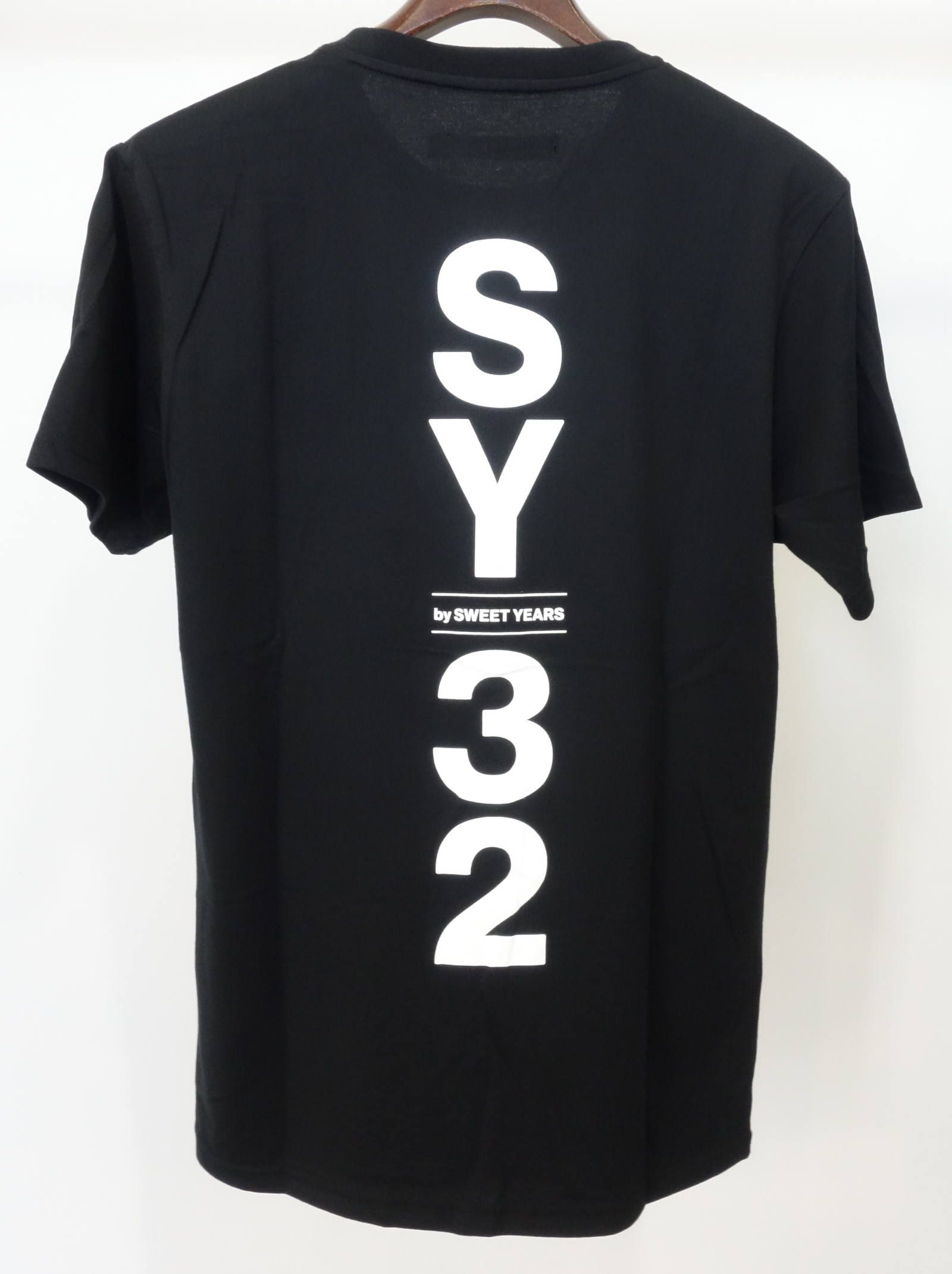 SY32 by SWEET YEARS - SHIELD LOGO TEE / TNS1722J / プリントTシャツ