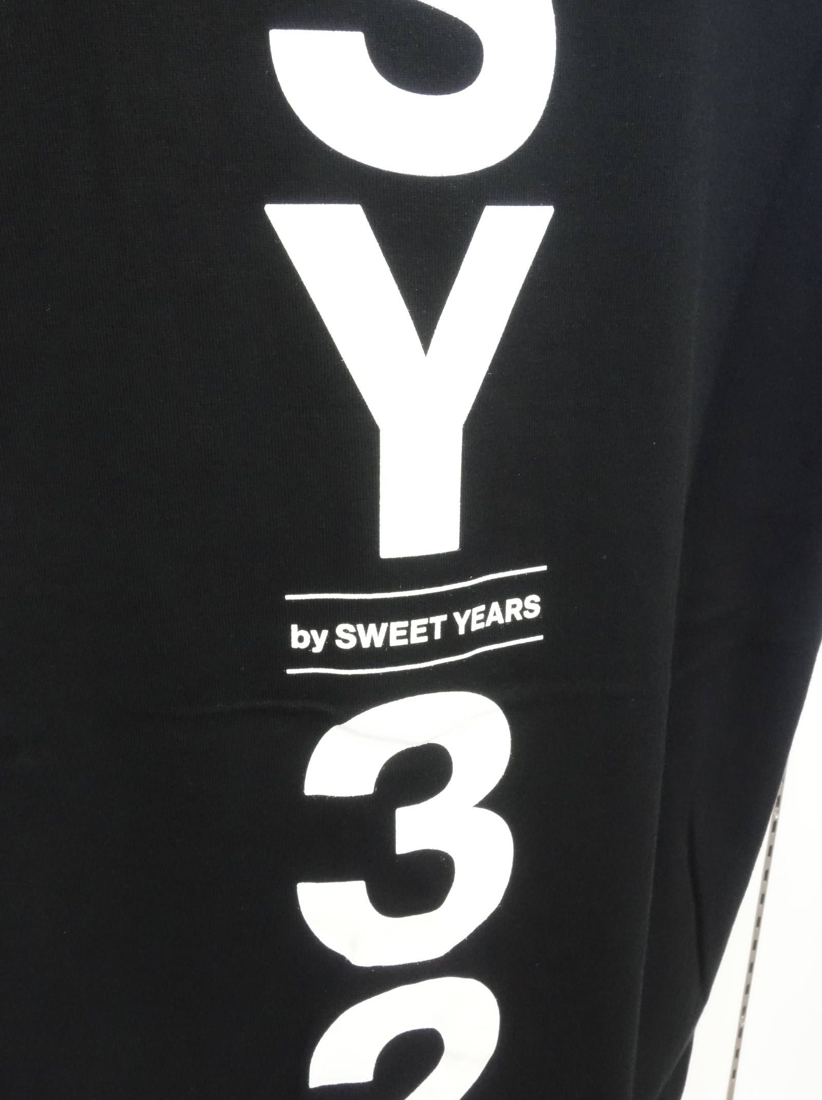 SY32 by SWEET YEARS - SHIELD LOGO TEE / TNS1722J / プリントTシャツ