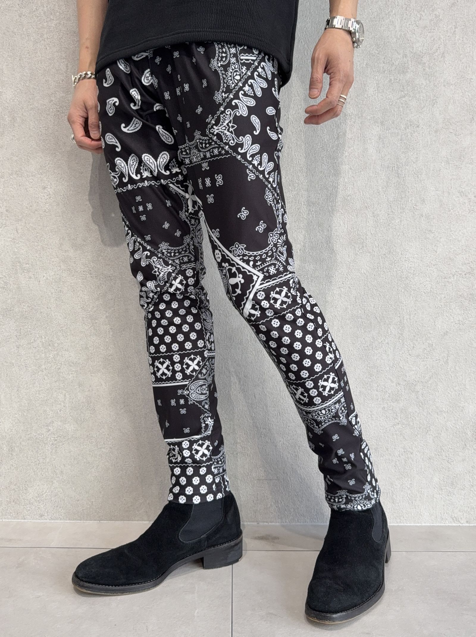 CHRIS EASY TUCK PANTS / RC39-ST-016T / ナイロンイージータックパンツ / バンダナブラック