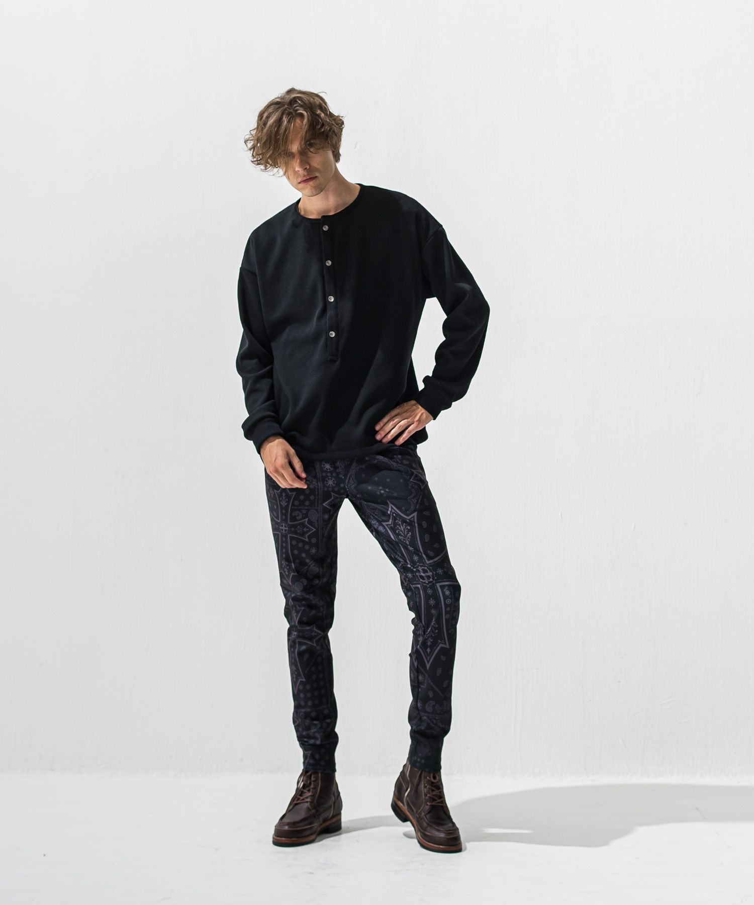 CHRIS EASY TUCK PANTS / RC42-ST-016T / イージータックパンツ / クロスブラック (1月上旬入荷予定)