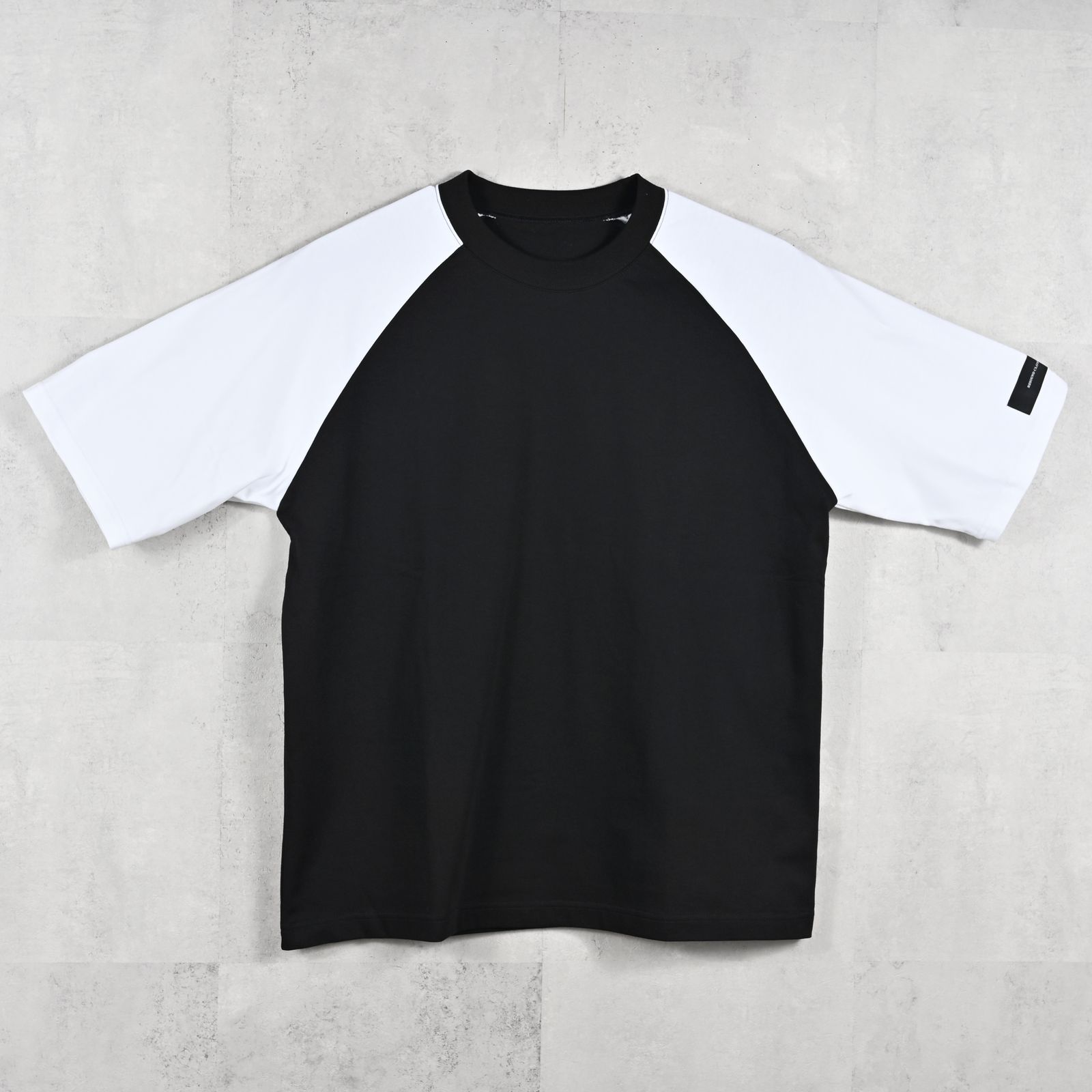 BACK RC RAGLAN OVER TEE / RC39-T-001 / バックロゴラグランビッグTシャツ / ブラック×ホワイト (4月上旬入荷予定)