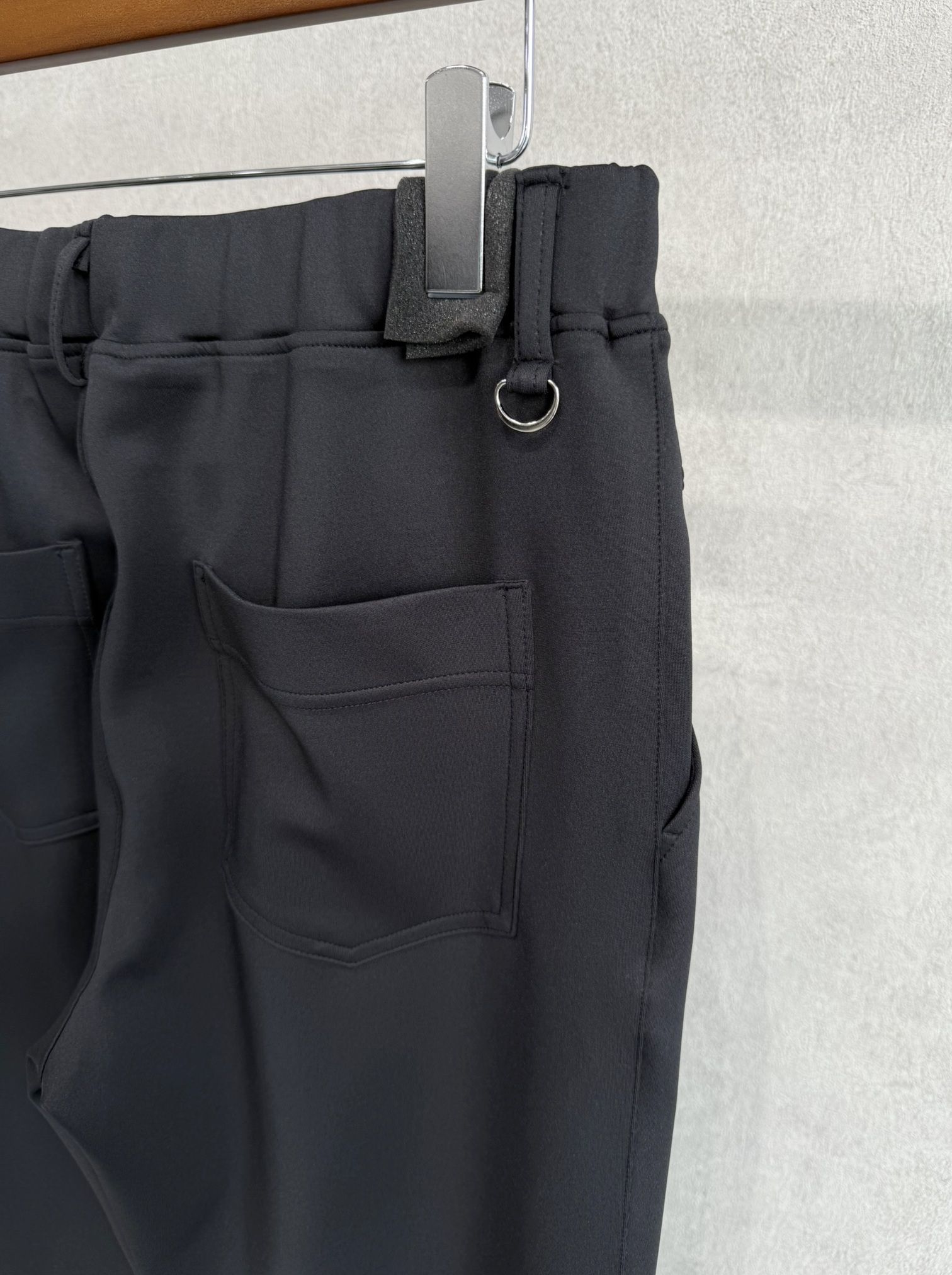 CHRIS EASY WIDE TUCK PANTS / RC37-ST-016WT / ワイドタックパンツ / ブラック