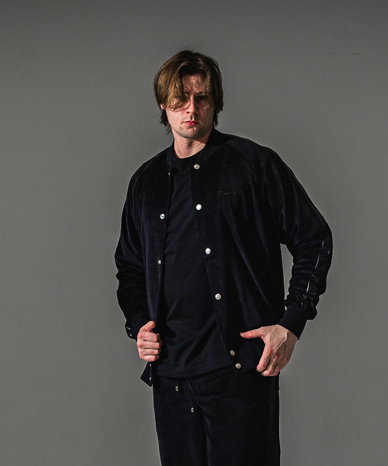 VELOURS VARSITY / RC41-C-005 / ベロアトラックスタジャン / ブラック (9月中旬入荷予定)