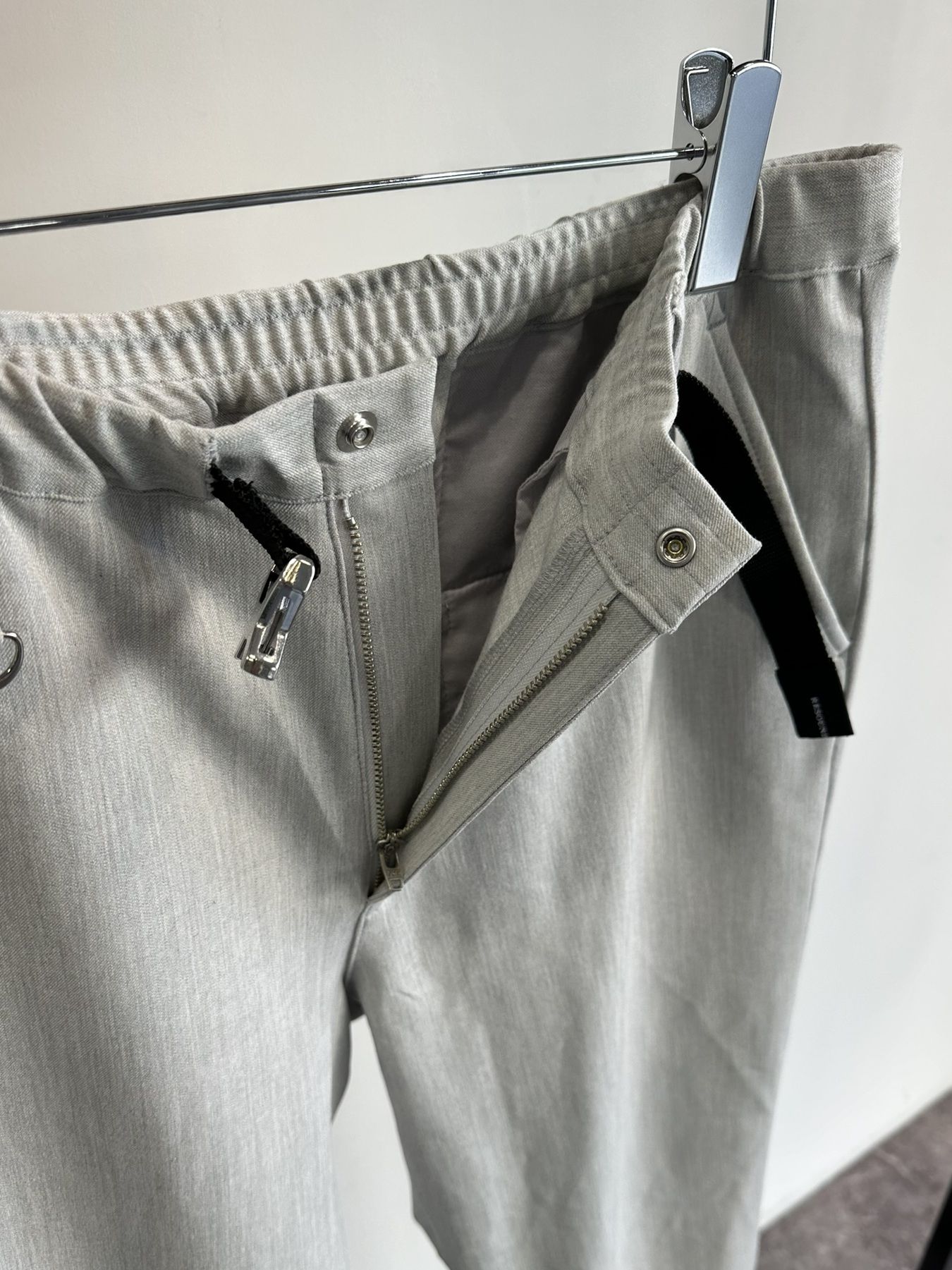PAT WIDE EASY PANTS / RC31-ST-036 / ベルト付きテーパードワイドパンツ / グレー